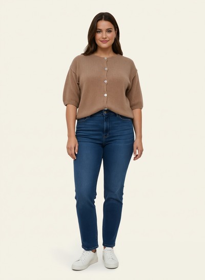 Grossiste C'MELODIE - Gilet en mohair boutonné Grande Taille Pull Grossiste C'MELODIE - Gilet en mohair boutonné Grande Taille Pull