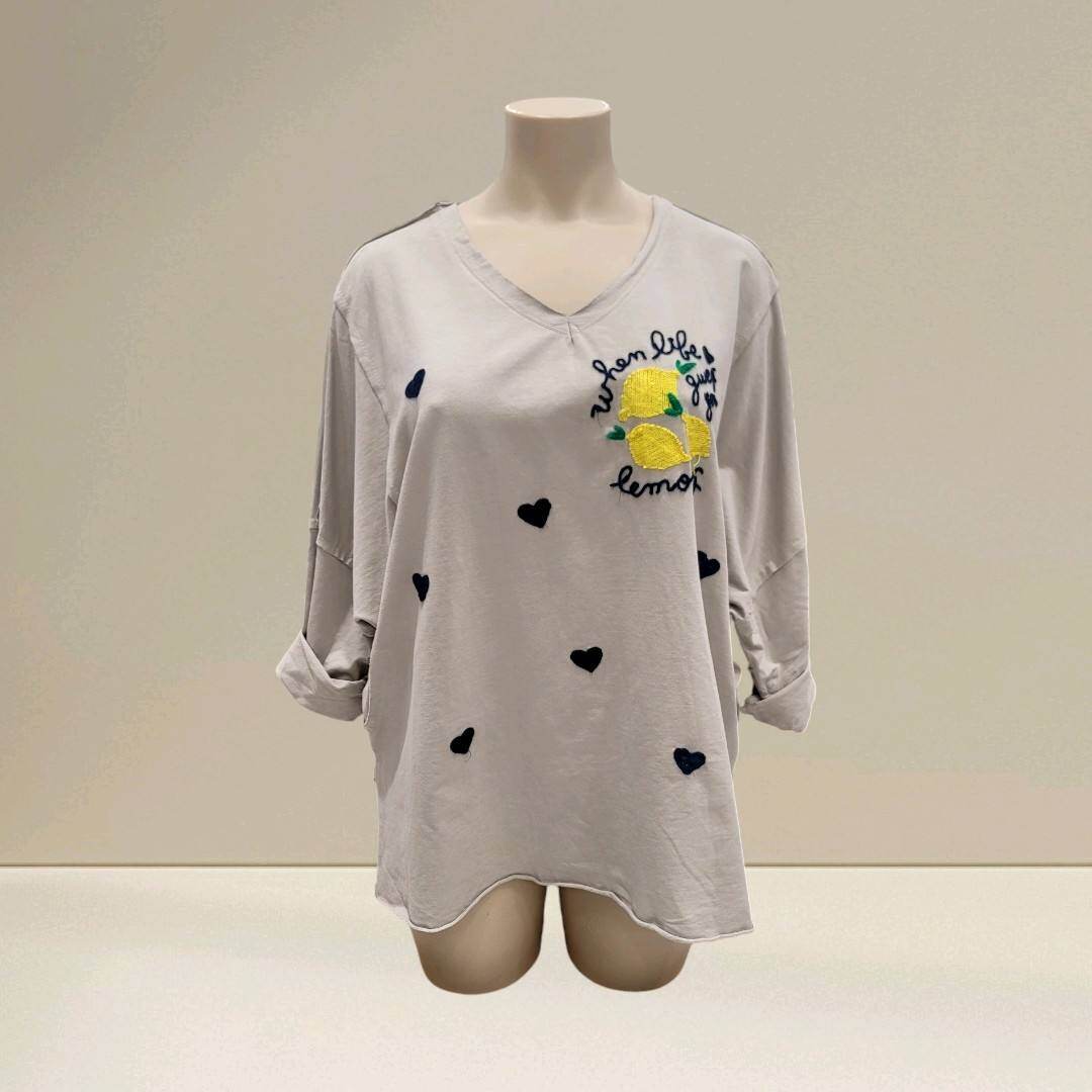 Großhändler C'MELODIE - Große Größen - Oversize T-Shirt mit Stickerei