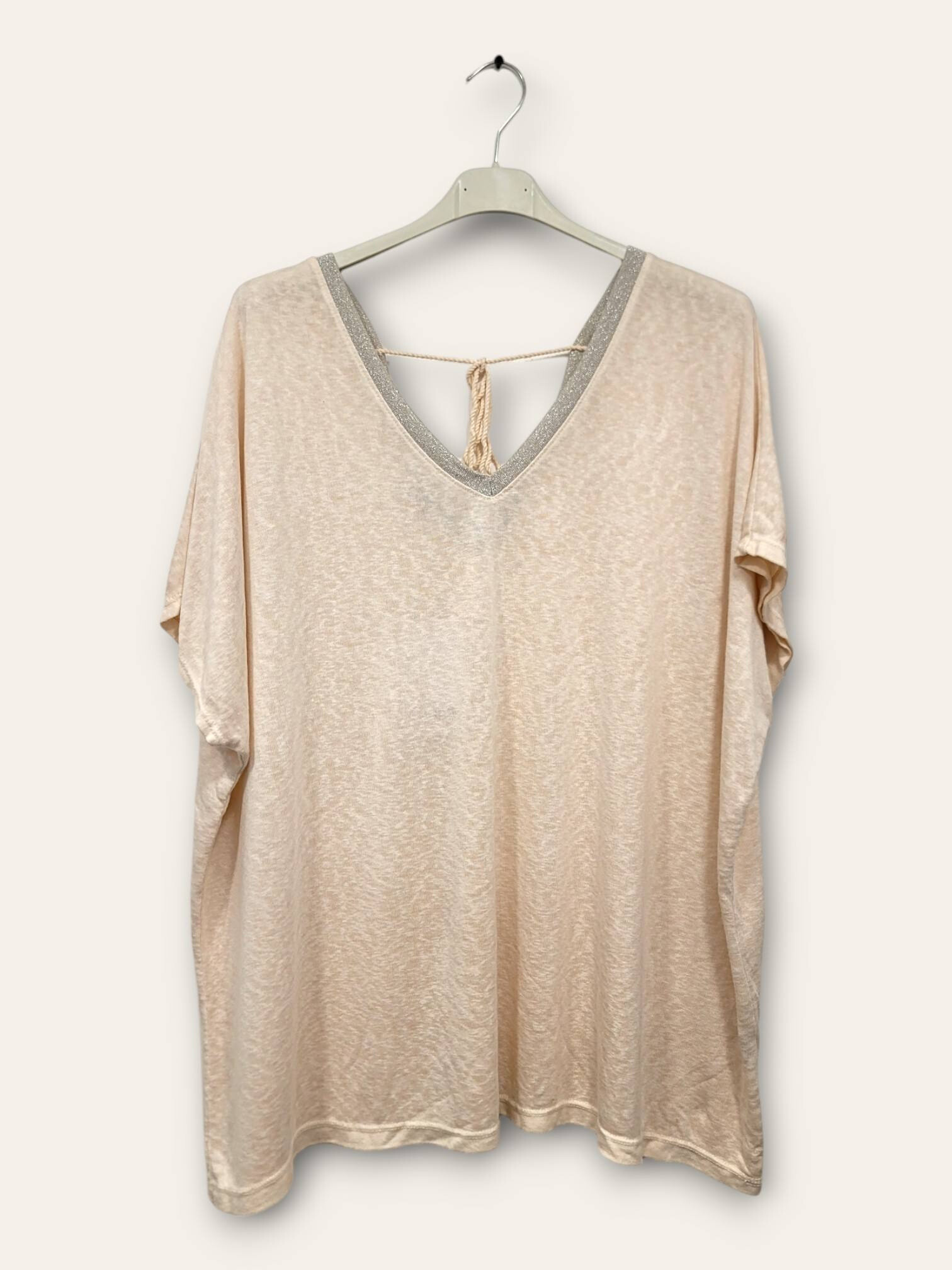 Grossista C'MELODIE - T-shirt di grandi dimensioni con scollo a V