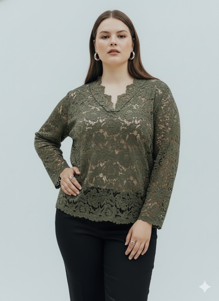Grossiste C'MELODIE - Grande Taille - Haut en dentelle transparente avec col travaillé et manches longues