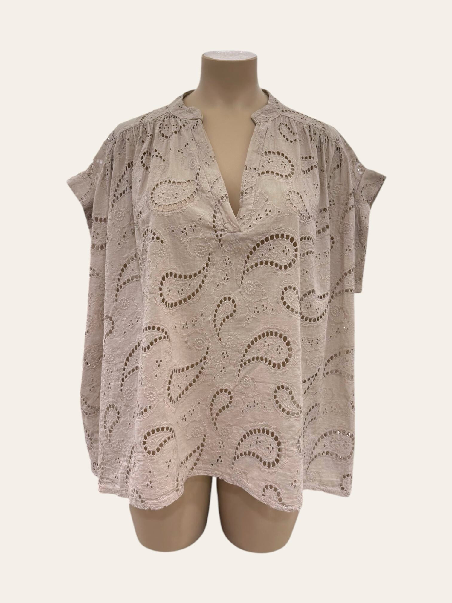 Grossiste C'MELODIE - Grande Taille Tunique légère à broderies