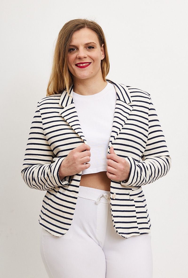 Wholesaler C'MELODIE - scratch jacket