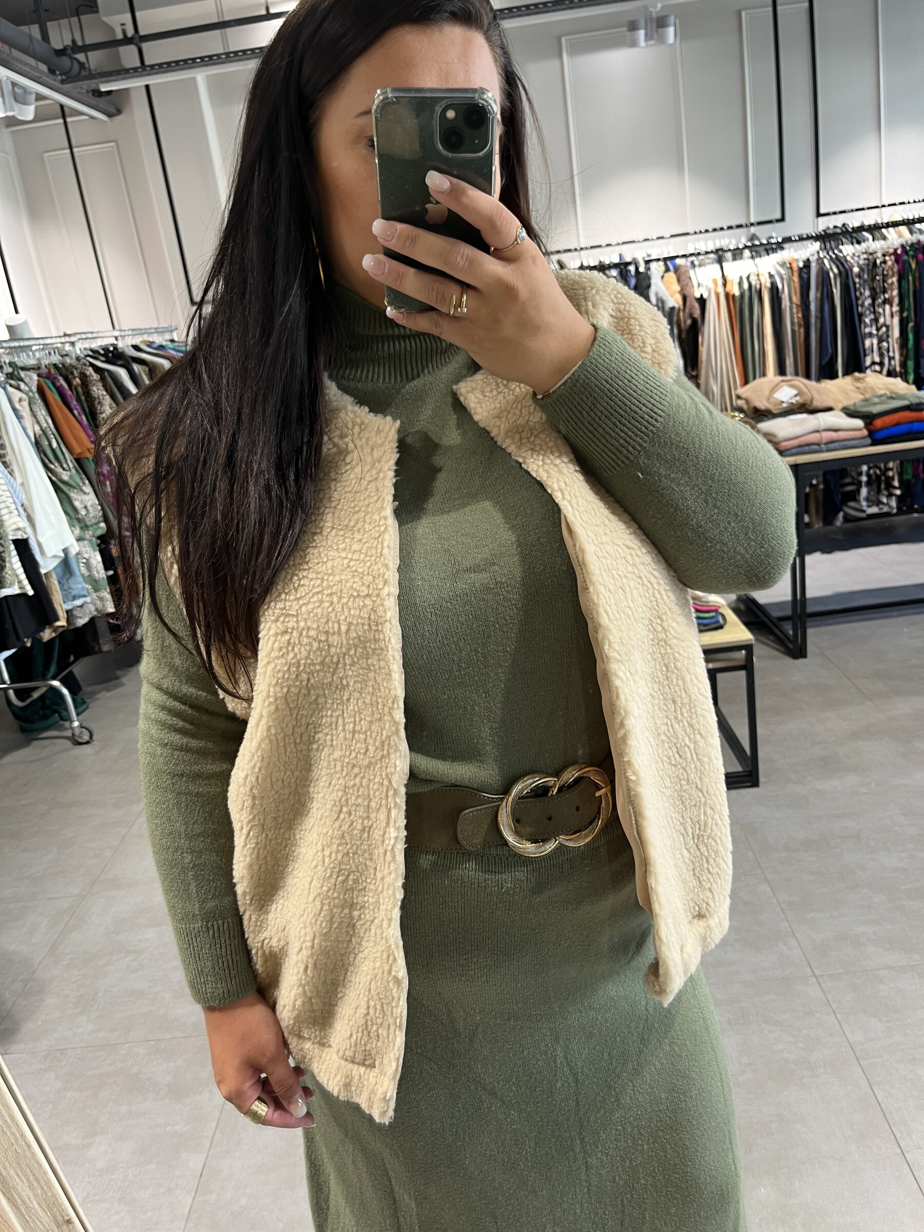 Wholesaler C'MELODIE - Chic fur vest