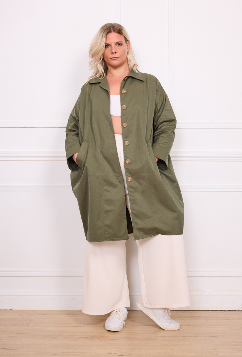 Wholesaler C'MELODIE - Large size cloak with buttons
