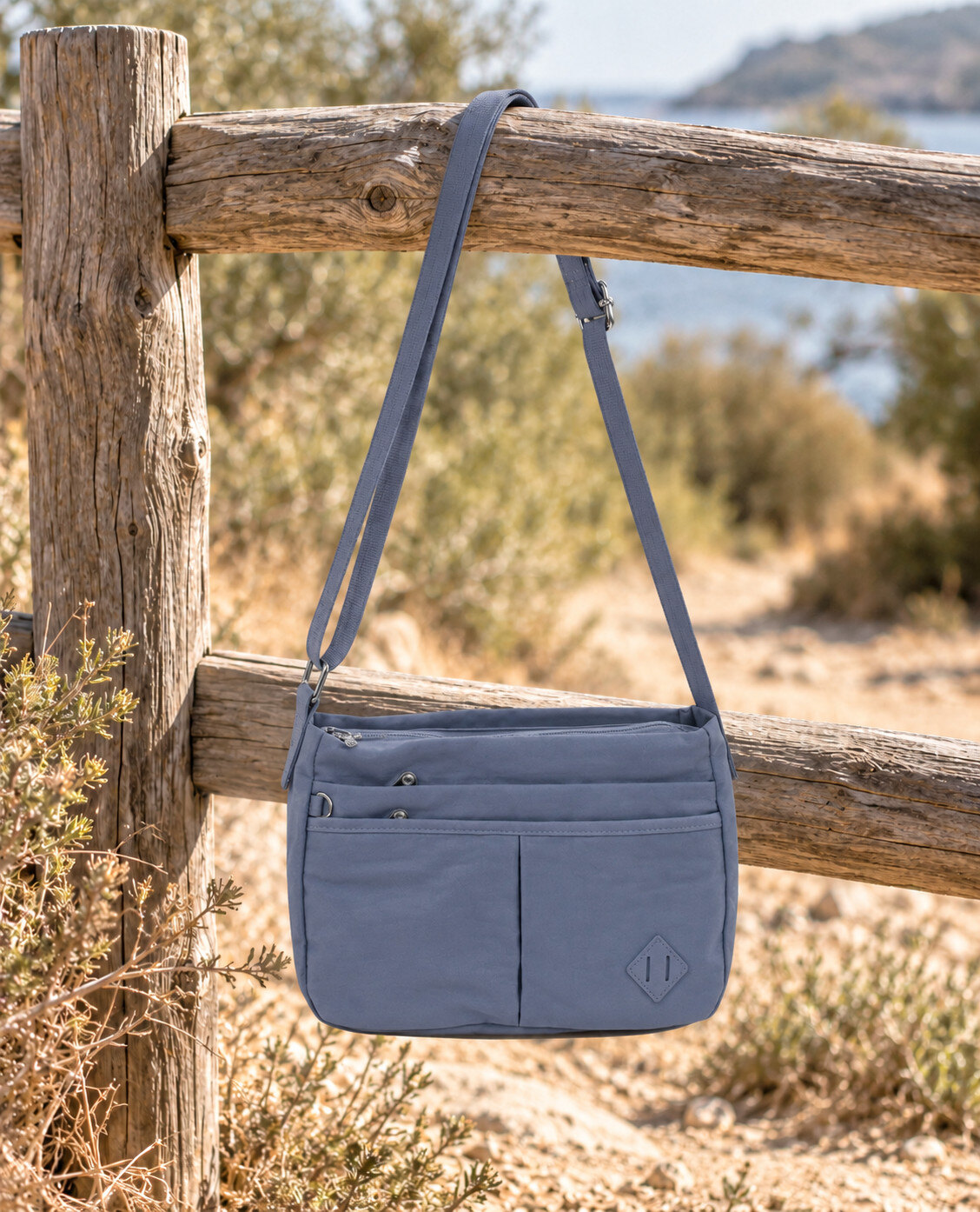 Mayorista CALEYNA - Bolso bandolera suave y ligero de nylon