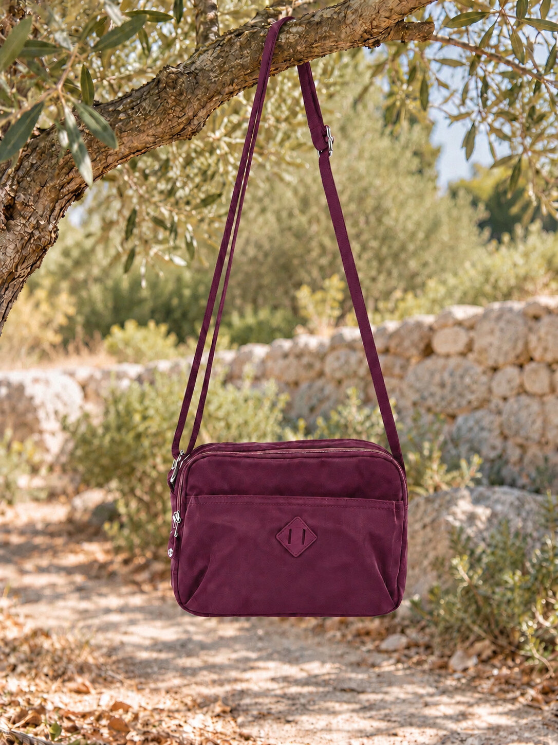 Mayorista CALEYNA - Bolso bandolera suave y ligero de nylon