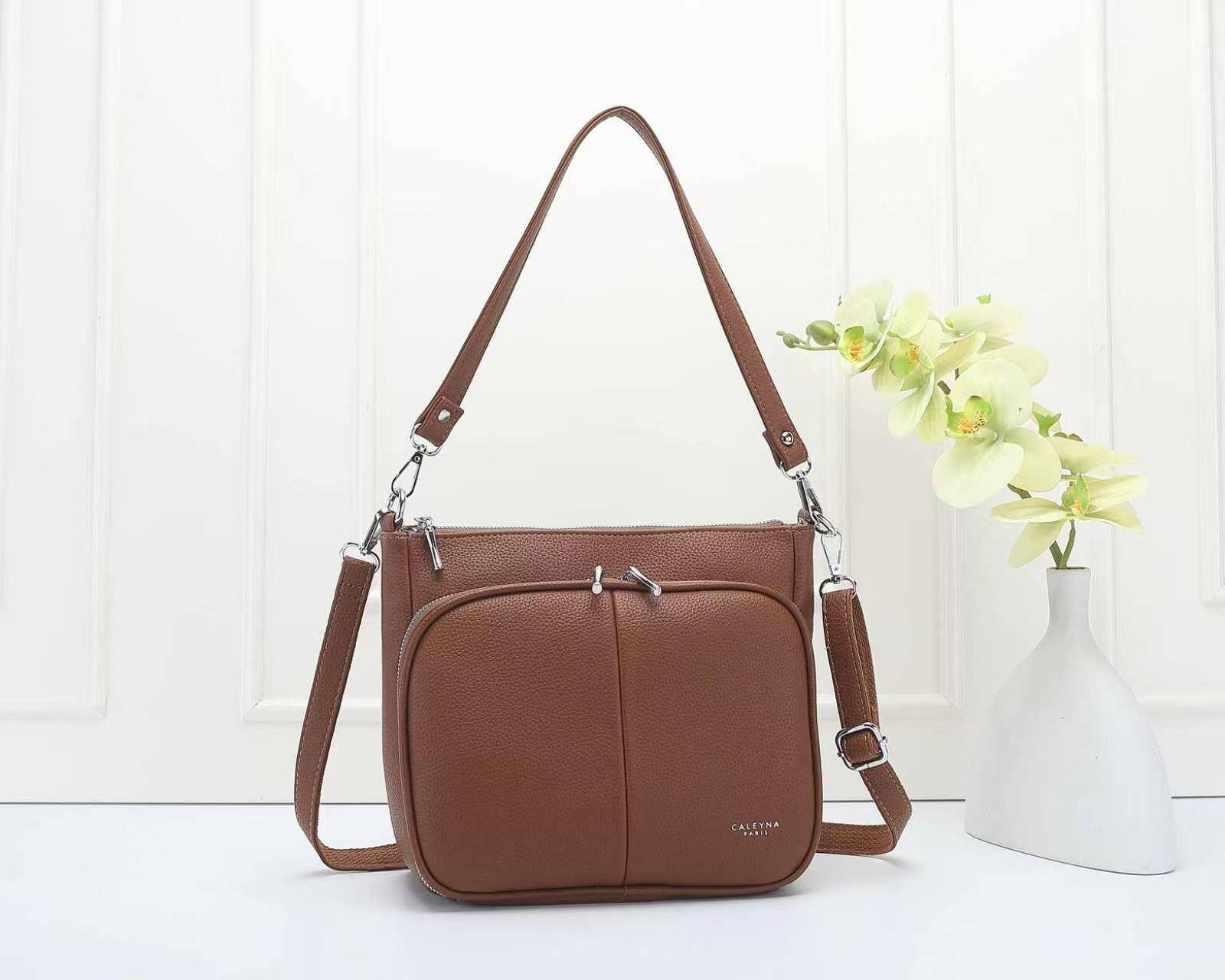 Wholesaler CALEYNA - Shoulder and crossbody bag