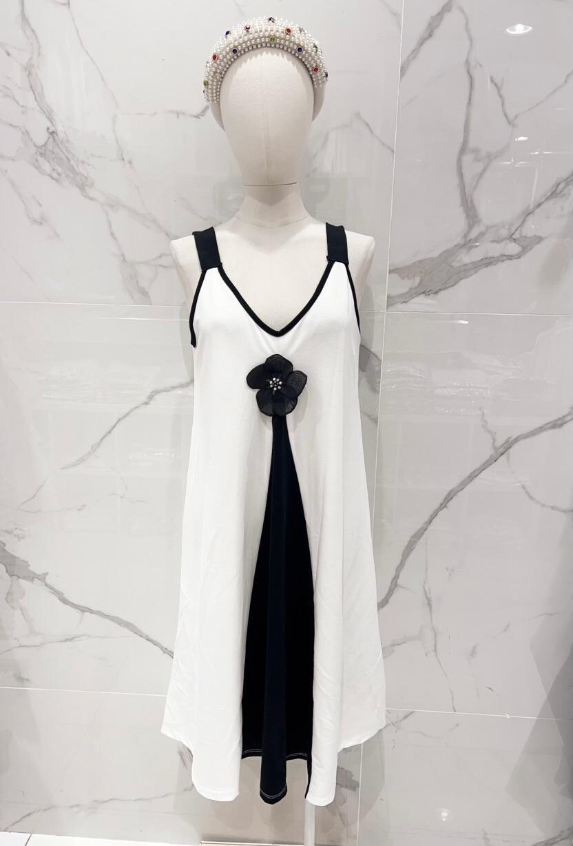 Wholesaler Carla Giannini - dress