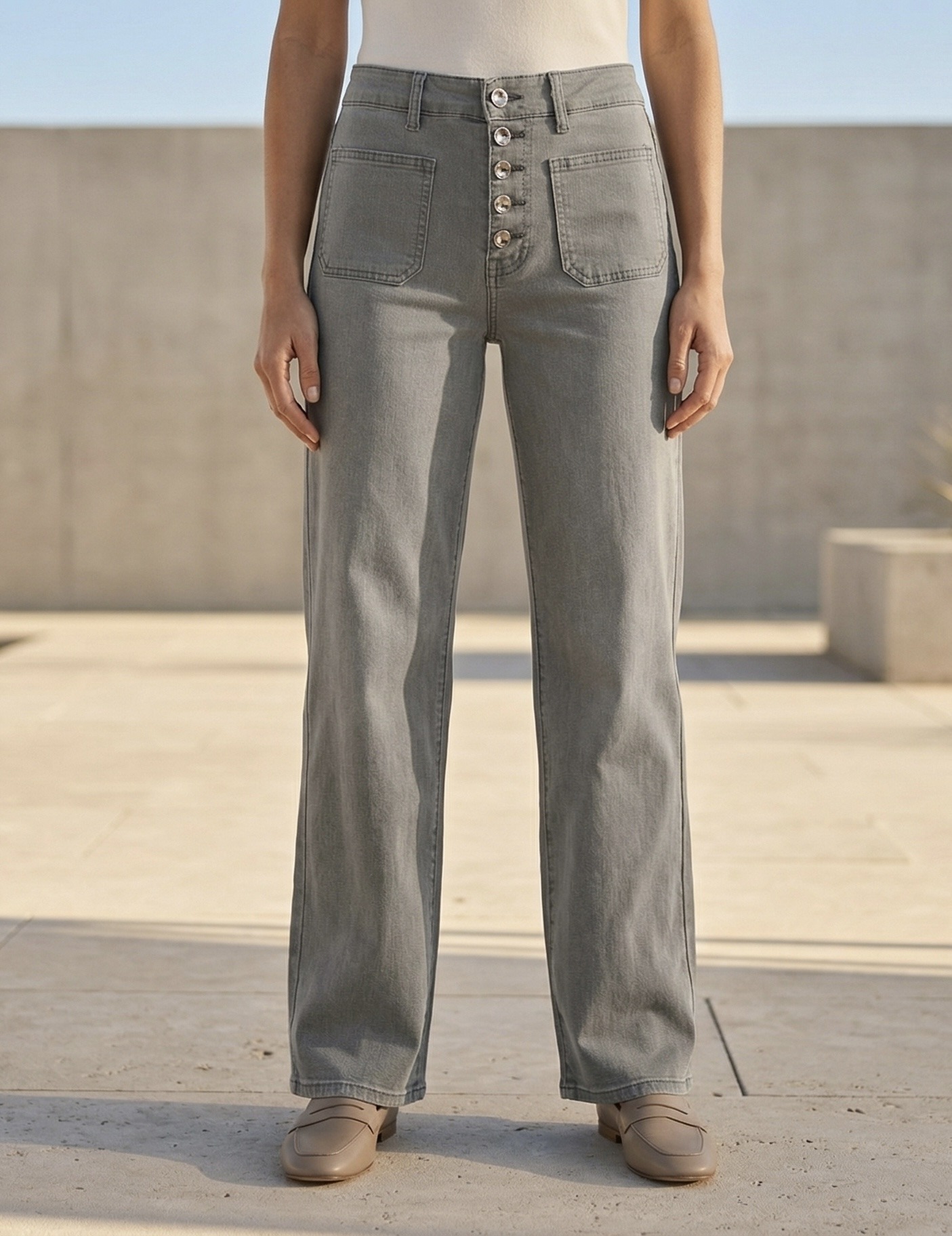 Mayorista CAROLE / VOGGO - Jeans de Pierna Ancha – 5 Botones Elegantes – Gris