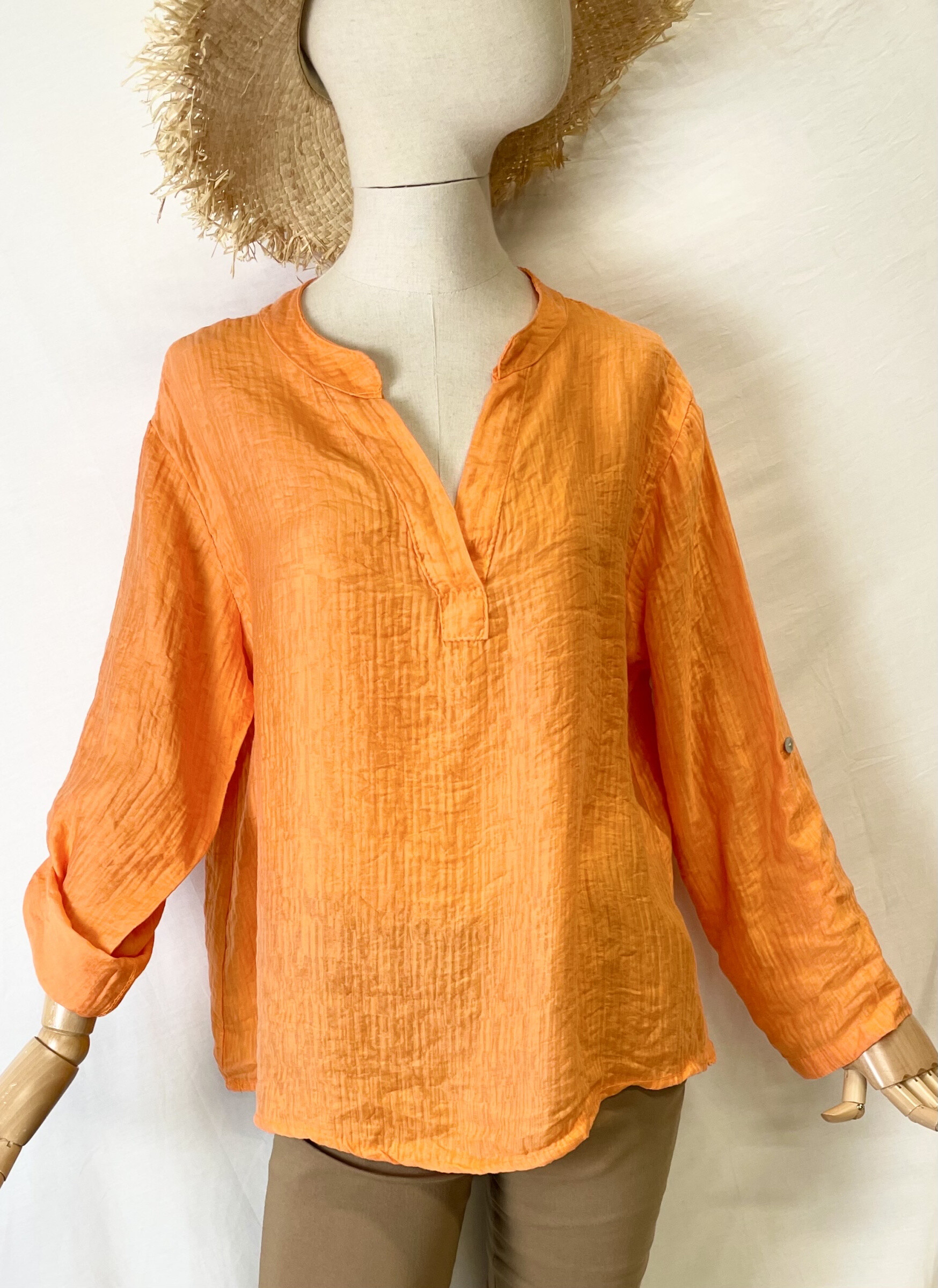 Grossiste Catherine Style - Blouse soyeux gauffré à rayure