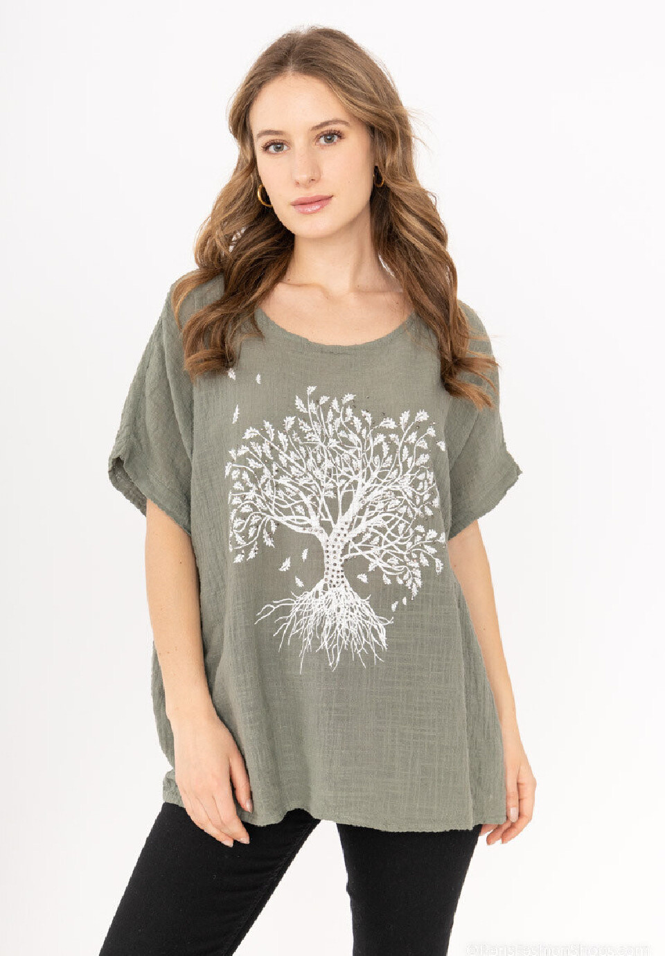 Großhändler Catherine Style - Baumwoll -Leinwandbluse mit einem Baum des Lebens in der Strasse