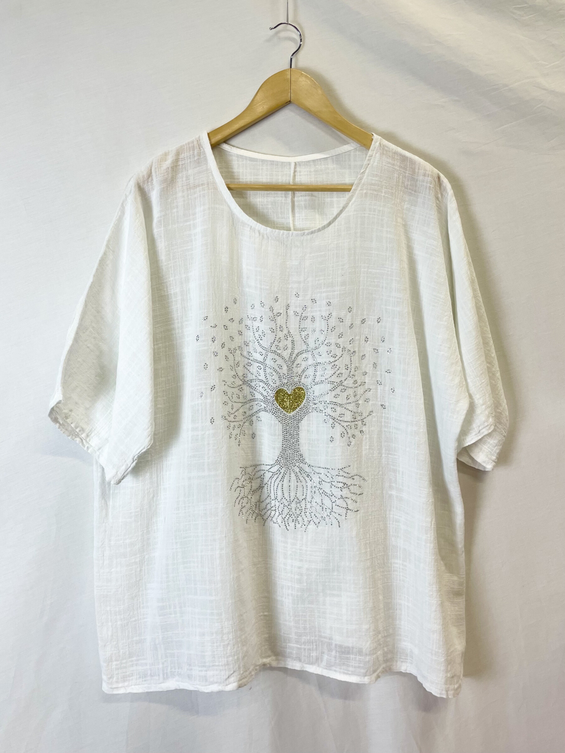 Wholesaler Catherine Style - Cotton canvas blouse with sneaked tree of life to golden hearts
