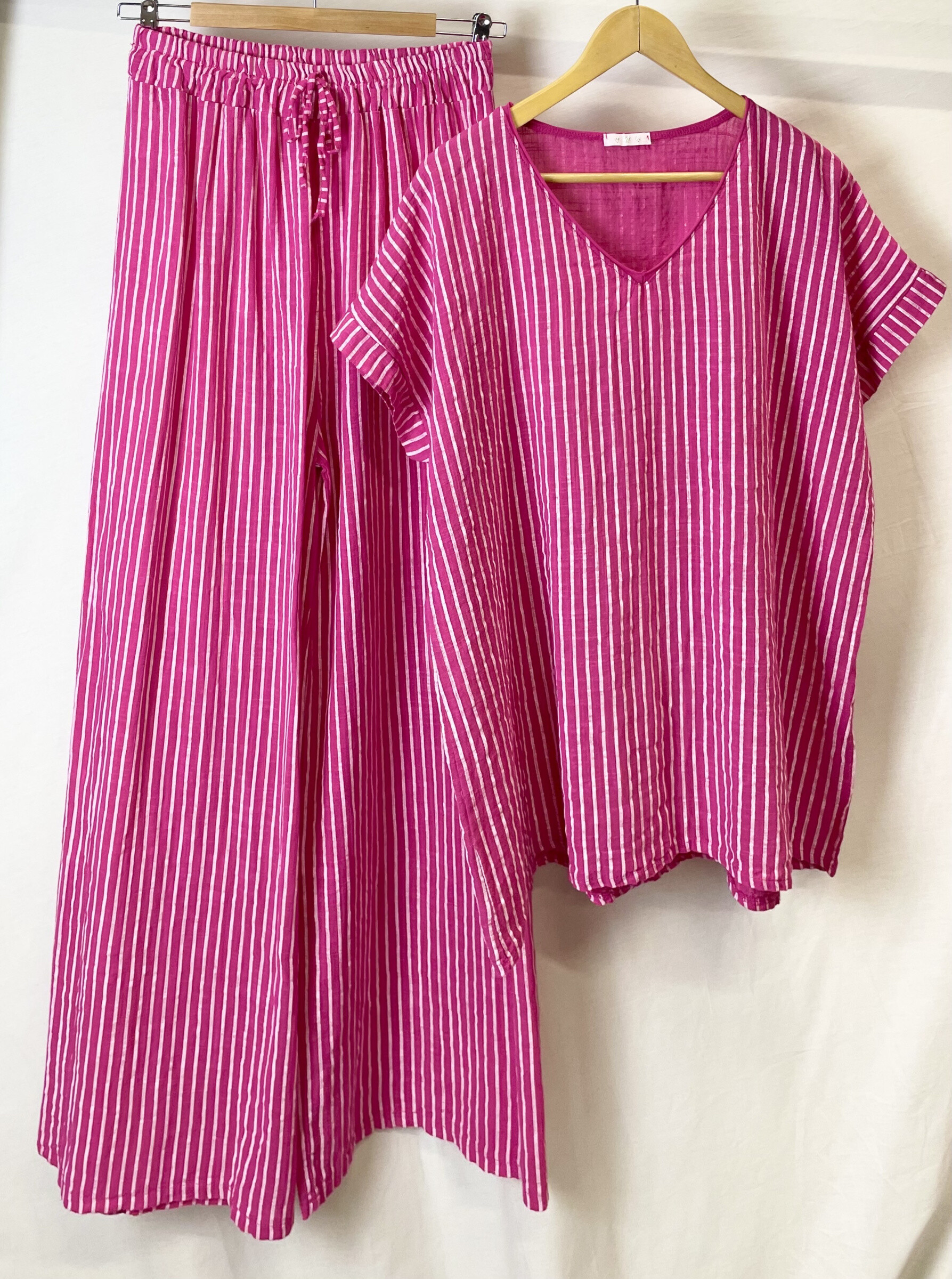 Grossiste Catherine Style - Ensemble blouse et pantalon en toile de coton à imprimé à rayures
