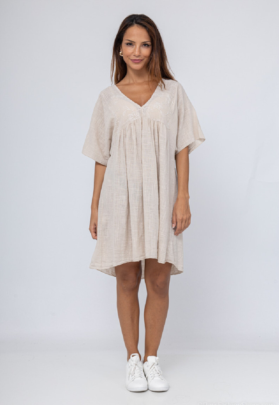 Wholesaler Catherine Style - Loose cotton canvas dress with embroidery