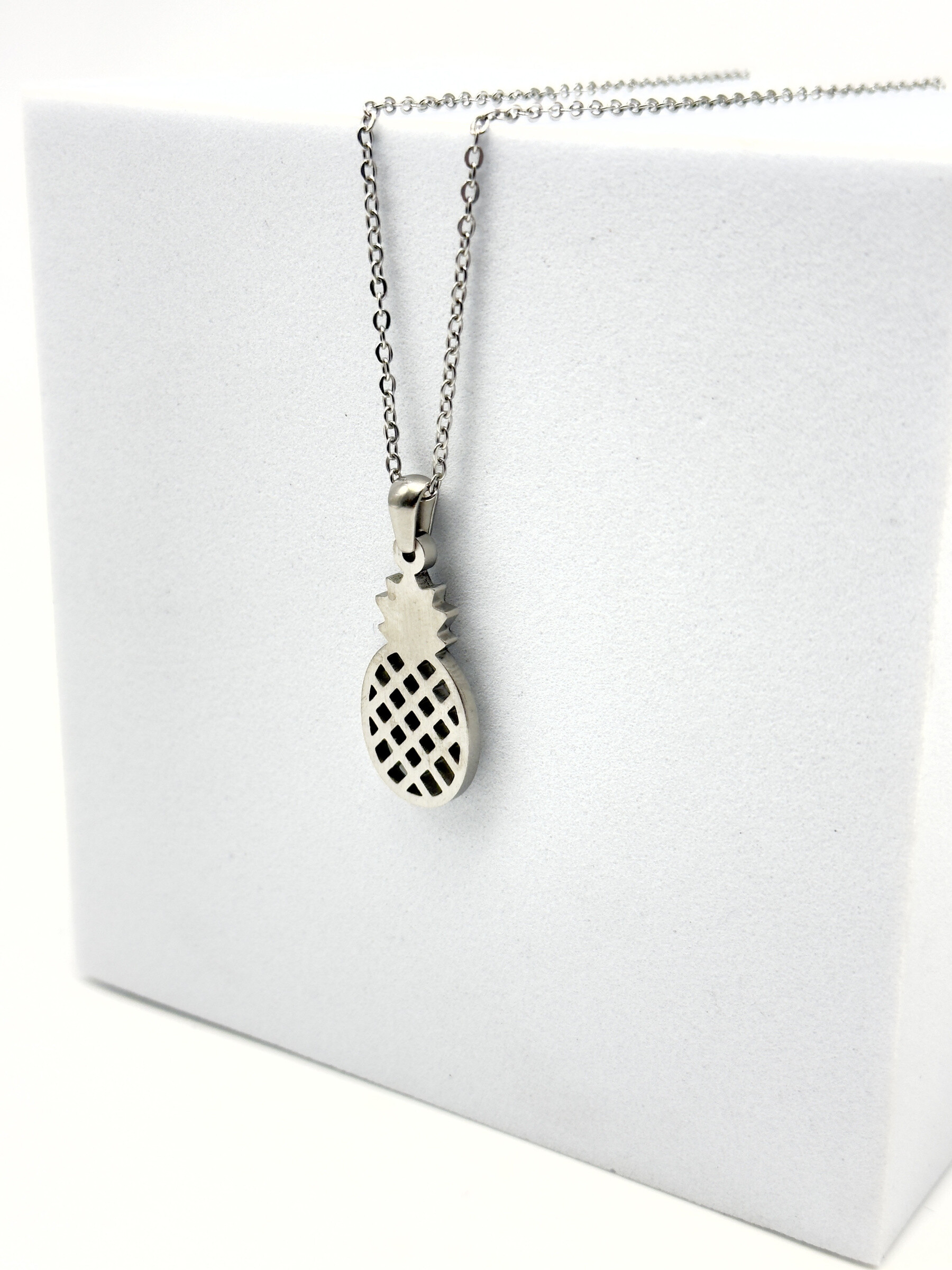 Wholesaler Cecile II - Stainless steel pendant necklace.