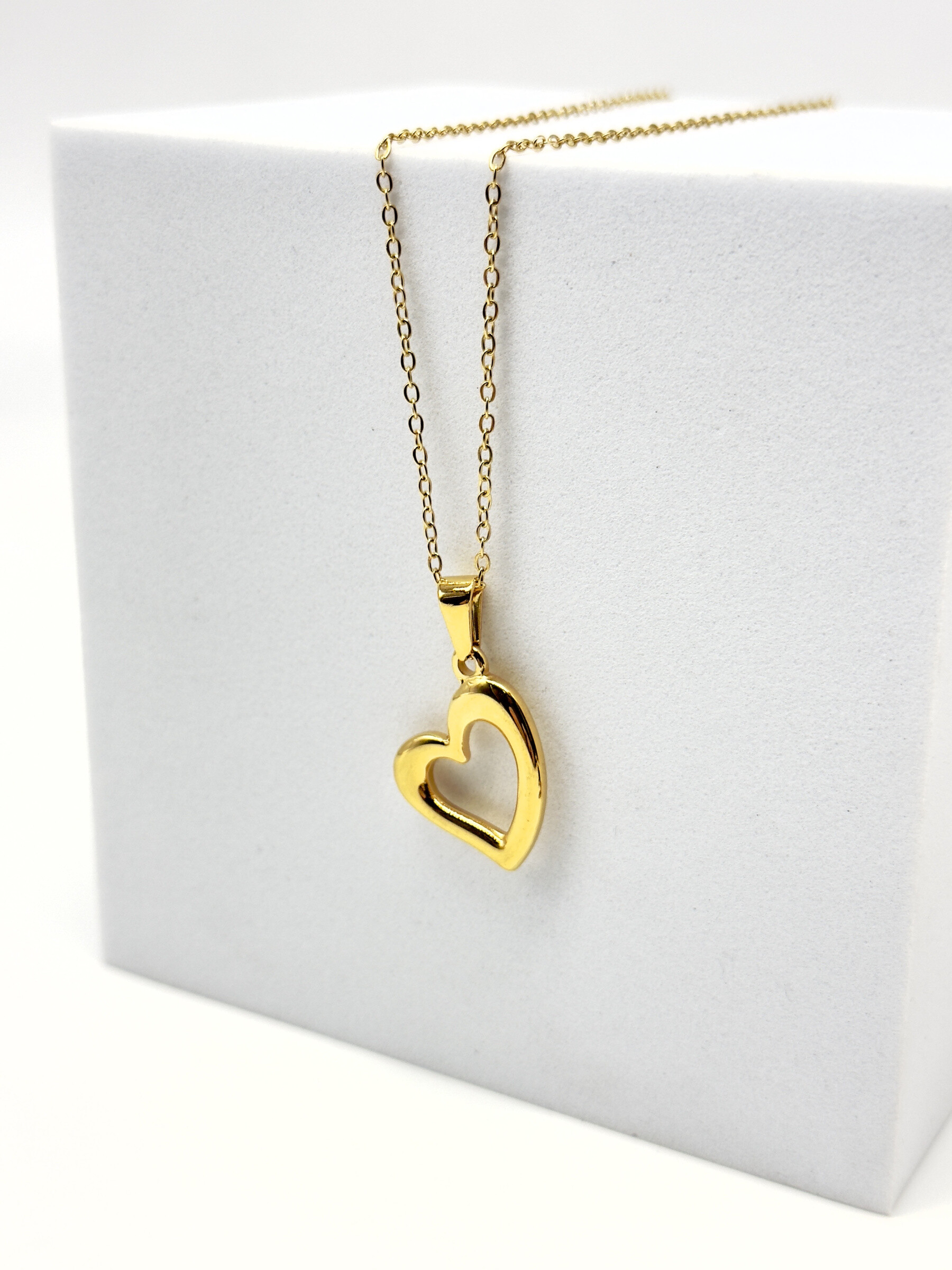 Wholesaler Cecile II - Stainless steel pendant necklace.