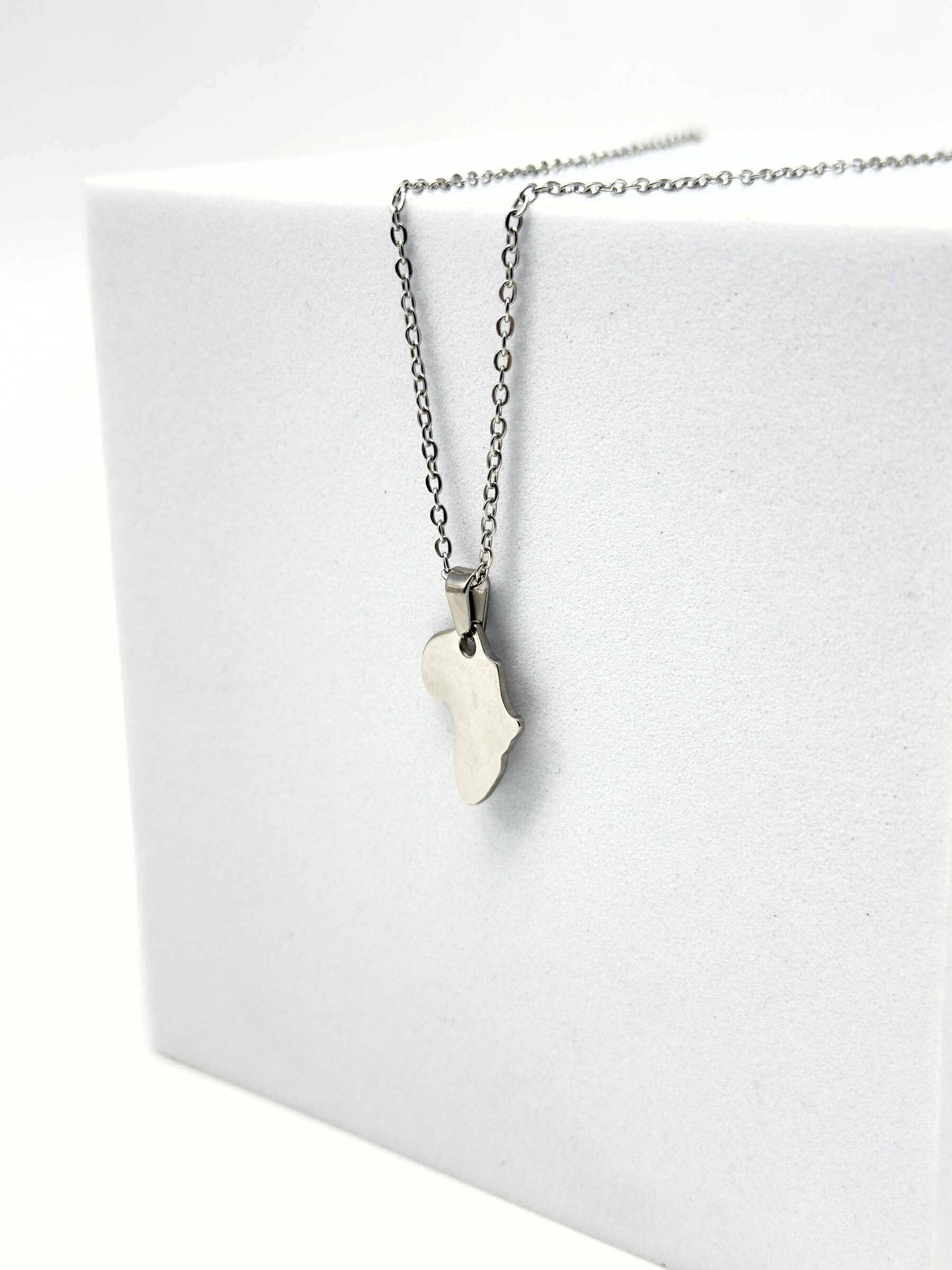 Wholesaler Cecile II - Stainless steel pendant necklace.