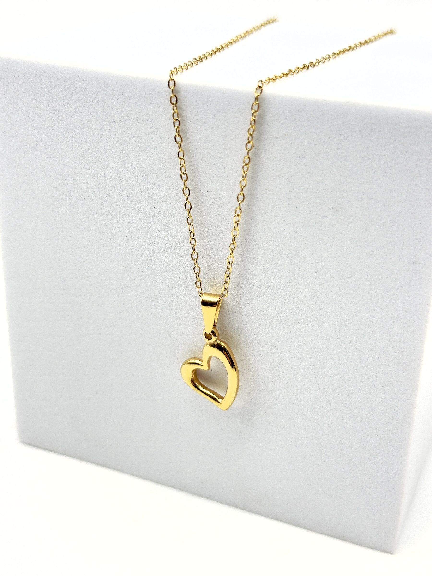 Wholesaler Cecile II - Stainless steel pendant necklace.
