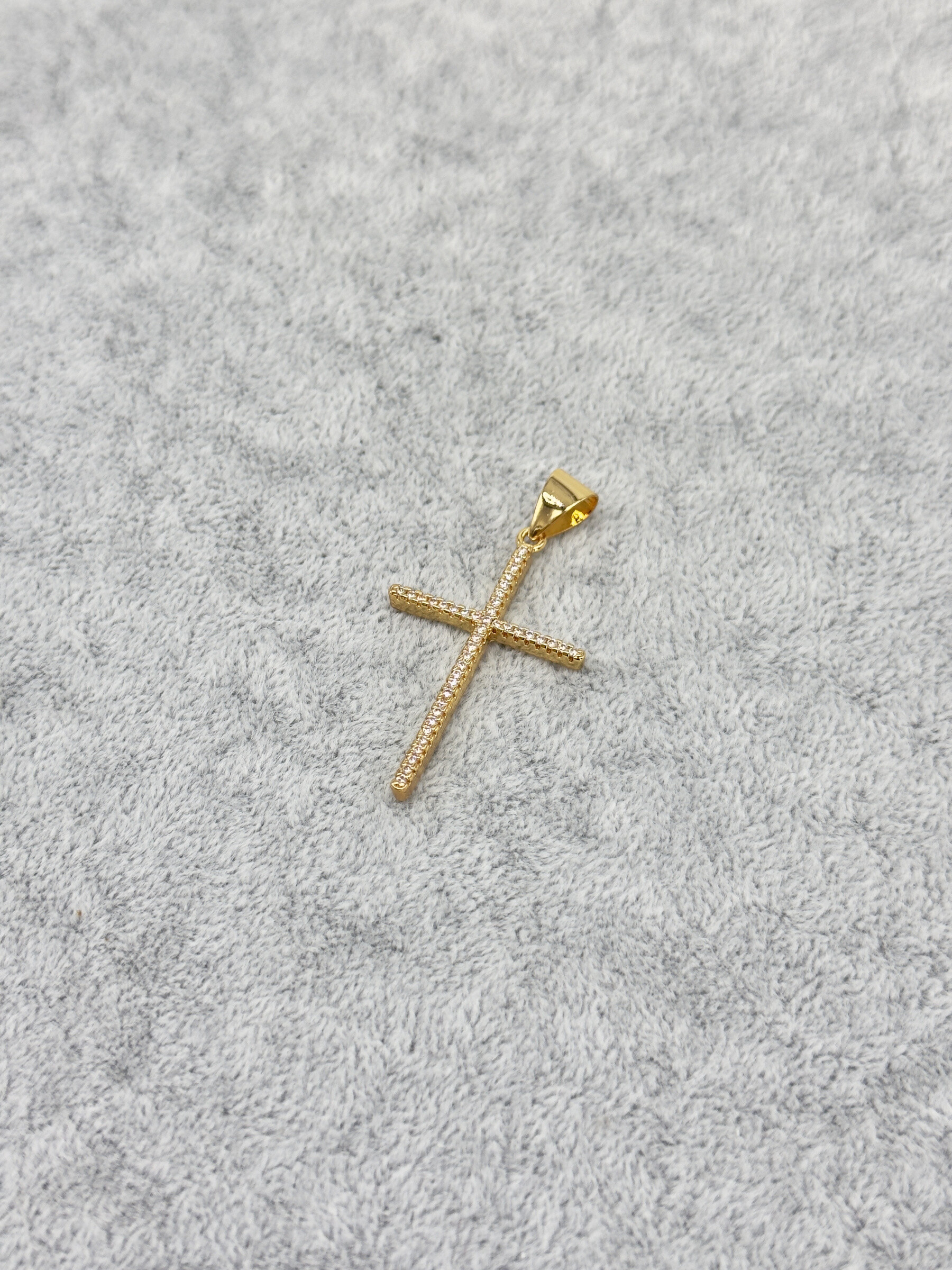 Wholesaler Cecile II - Gold plated pendant with rhinestones