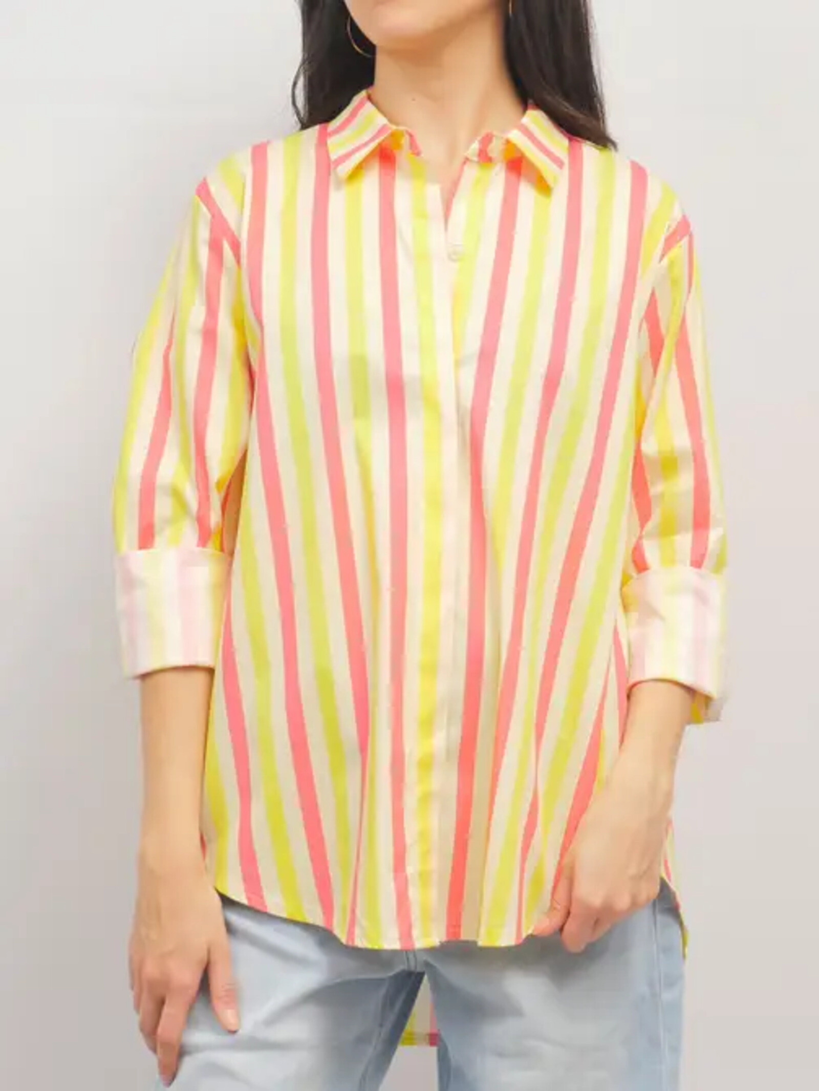 Grossista Cécile Wang - Camicia oversize a righe multicolor pastello TDM50320-49