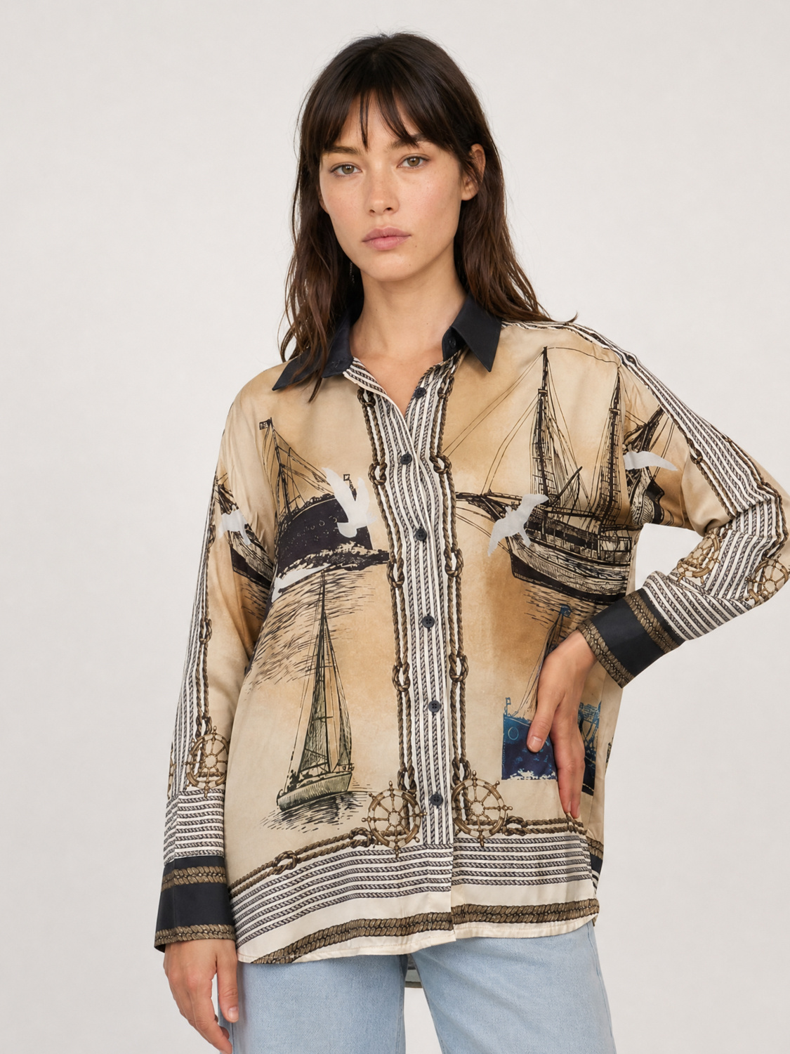 Grossiste CÉCILE WANG - Chemisier satiné imprimé voiliers KD88011VS-13