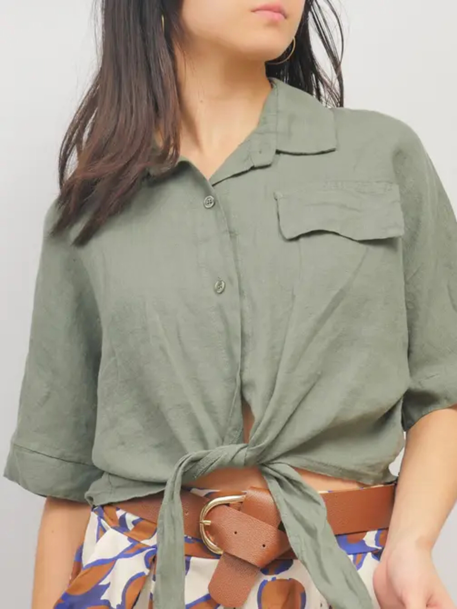 Mayorista Cécile Wang - Camisa de lino con nudos de mangas cortas TDM29719L