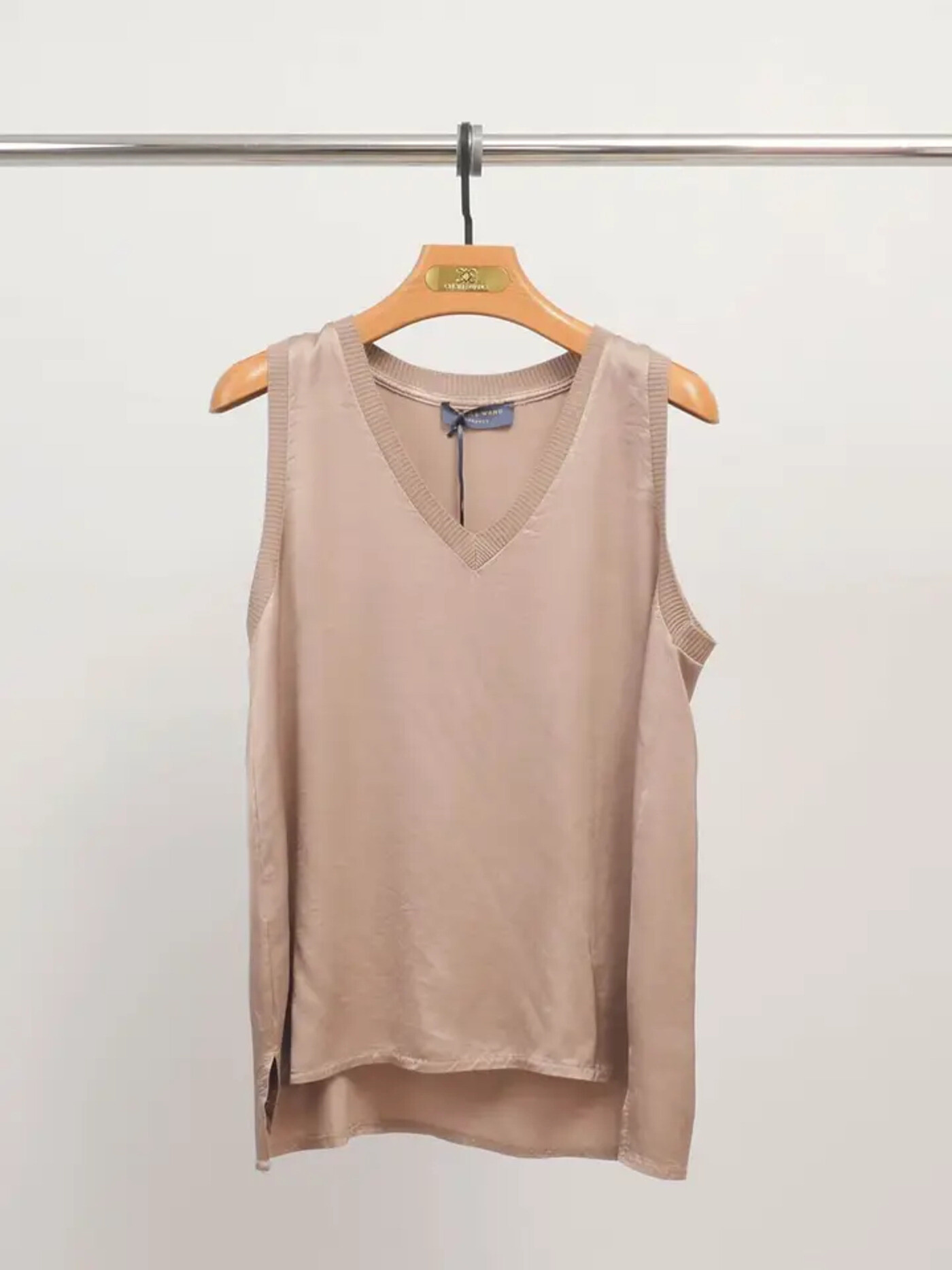 Großhändler Cécile Wang - V-Ausschnitt Tanktop aus fließender Viskose DB14446VS