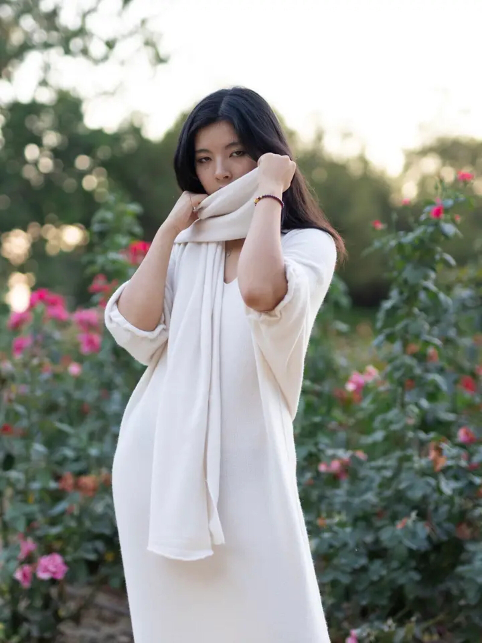 Grossiste Cécile Wang - Écharpe unie en maille douce YF61014