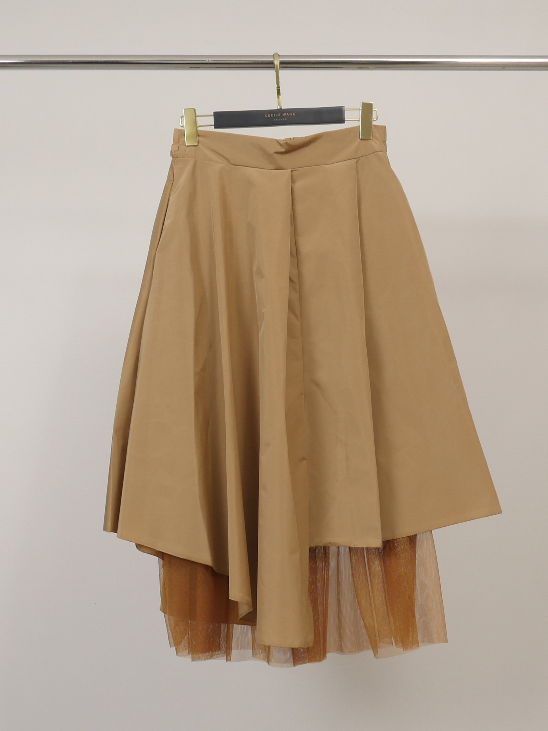 Grossiste CÉCILE WANG - Jupe asymétrique en tulle – HM7238