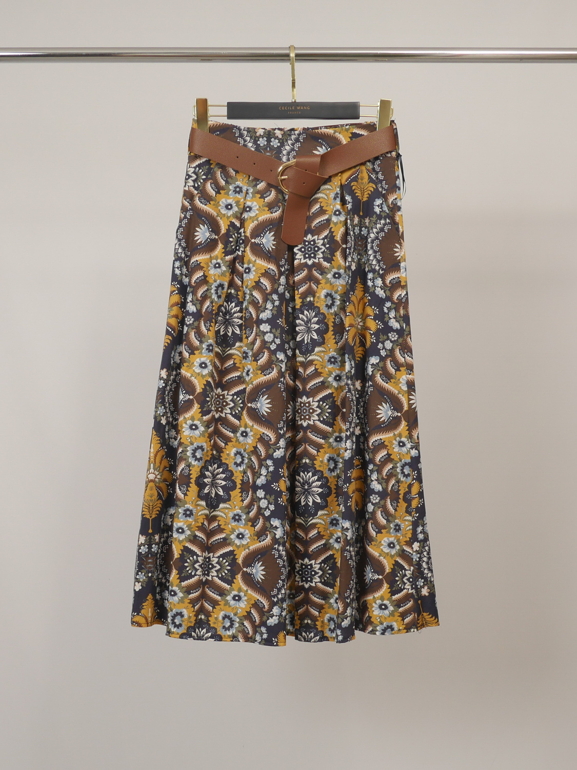 Grossiste CÉCILE WANG - Jupe midi fleurie à taille ceinturée TDM52123PC139
