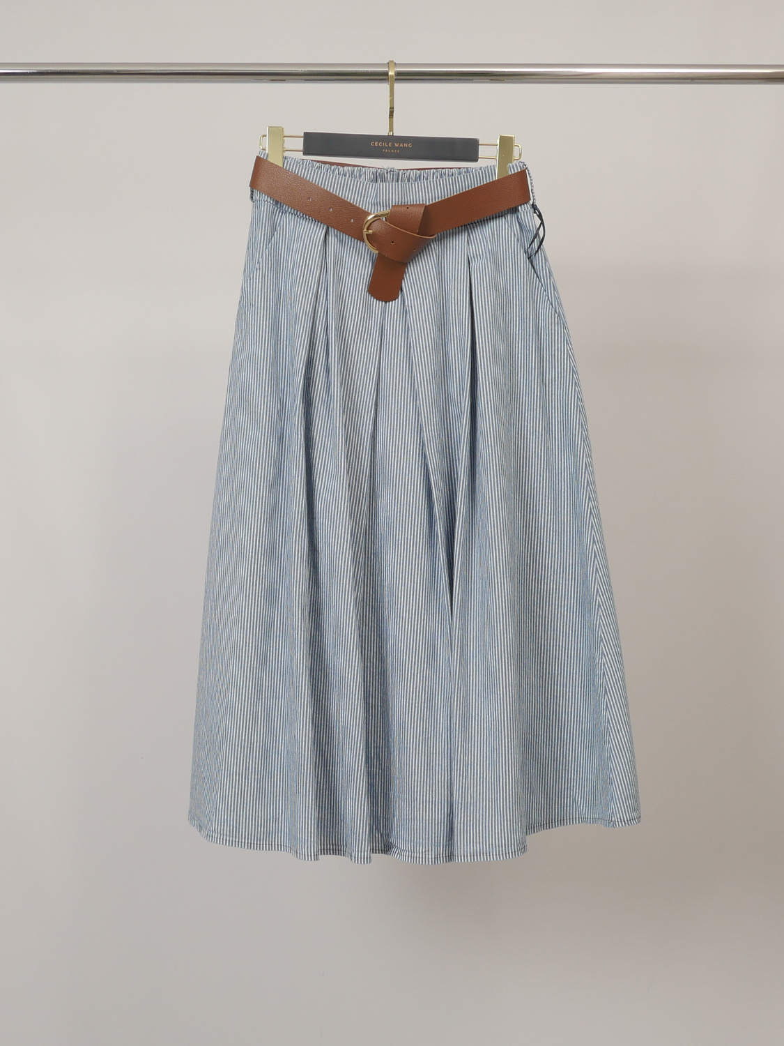 Grossiste CÉCILE WANG - Jupe midi en coton rayé à taille ceinturée TDM52123CJ28
