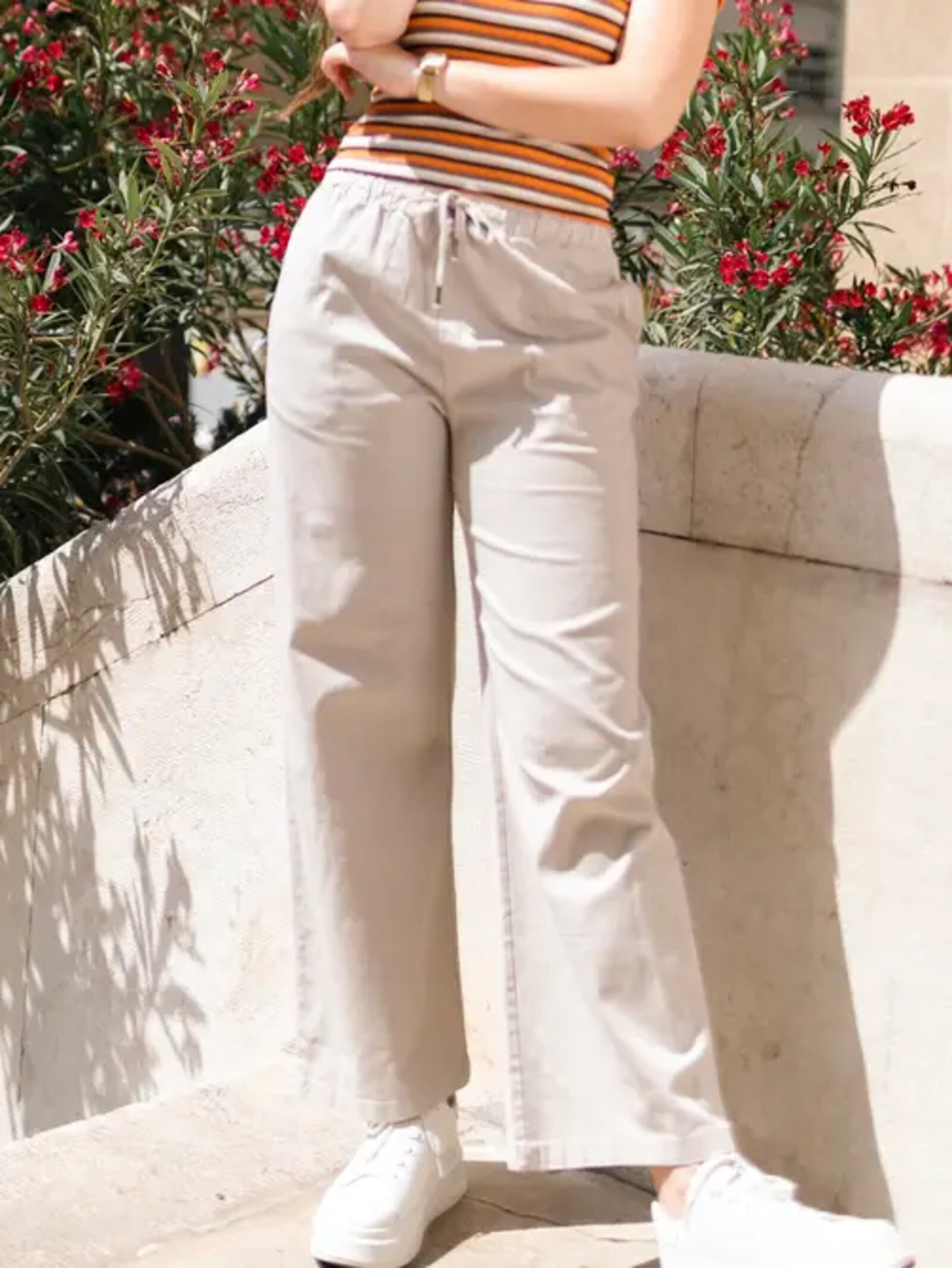 Grossista Cécile Wang - Pantaloni diritti in cotone stretch CVA825149