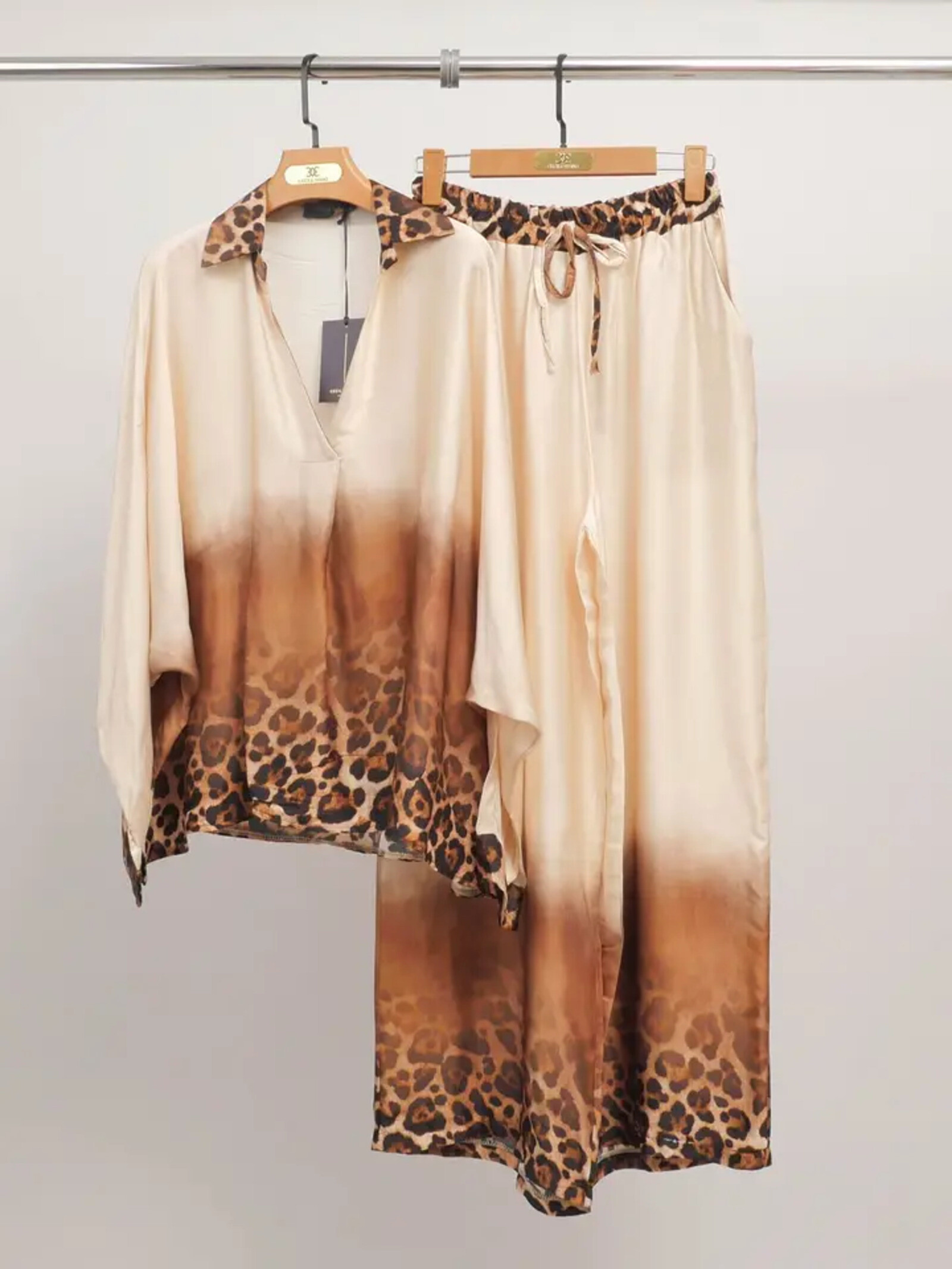 Grossista Cécile Wang - Pantaloni fluidi stampati leopardati con cintura elastica