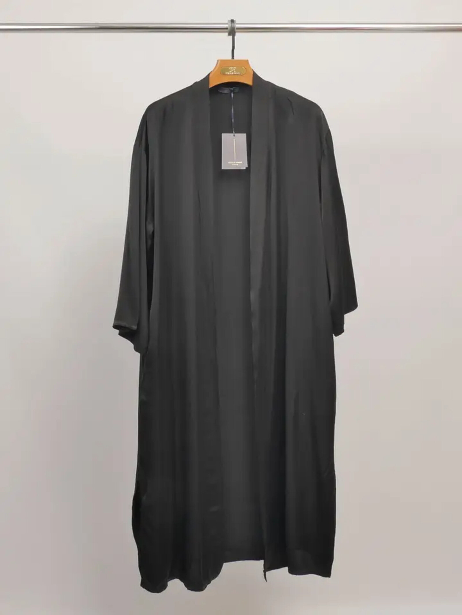 Grossista Cécile Wang - Kimono lungo fluido in raso KD9223VS