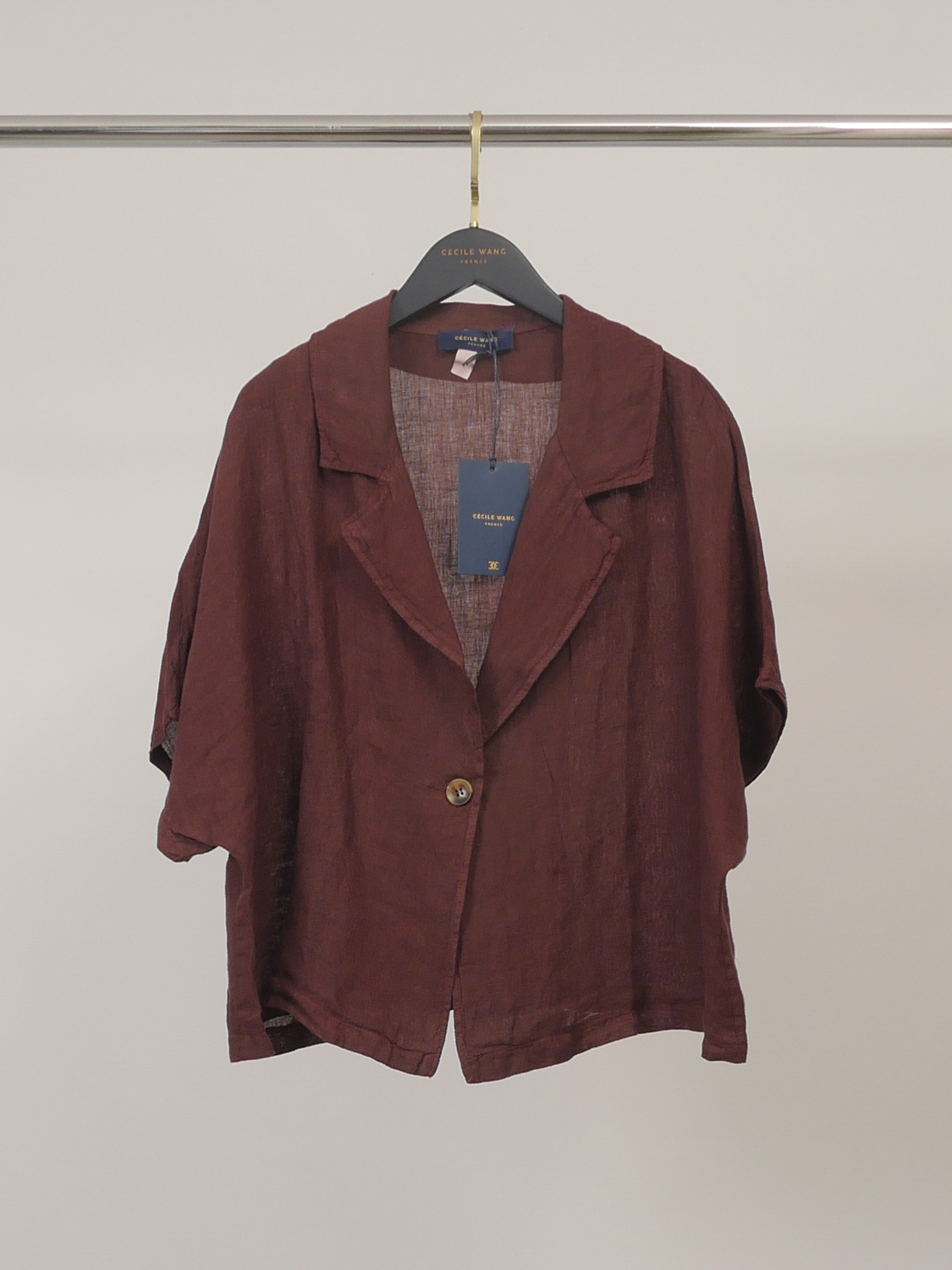 Grossiste CÉCILE WANG - Veste courte en lin à bouton unique CVA526211