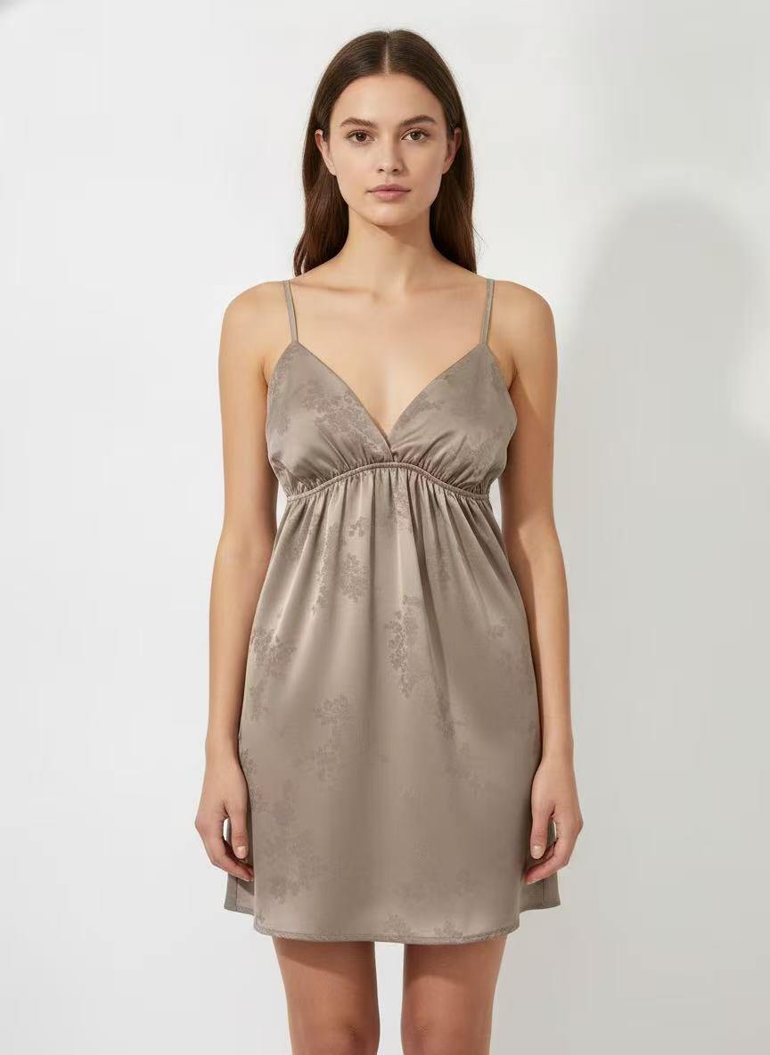 Wholesaler CEM - SHORT SATIN DRESS WITH EMBROIDERY