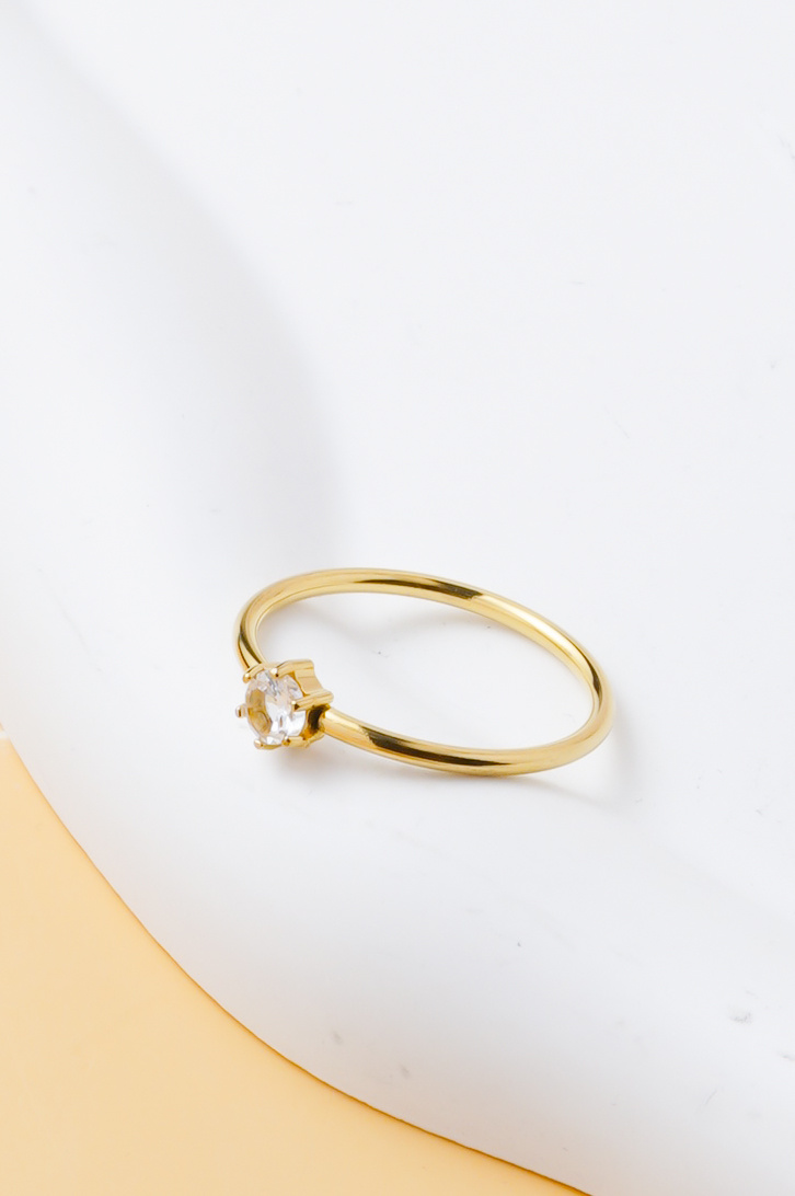 Grossiste Ceramik - Bague Femme Solitaire Zircon – Acier Inoxydable – Tailles US 6-9 / FR 52-60