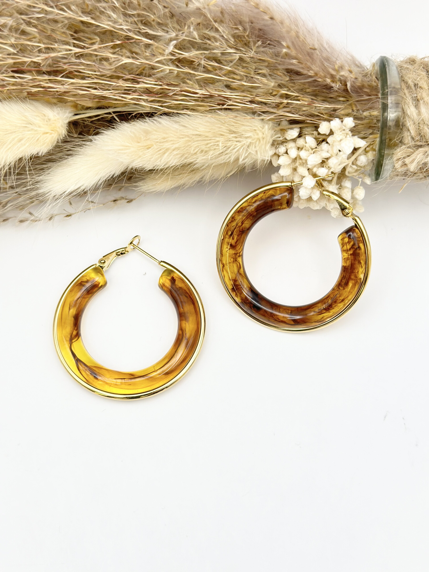 Grossiste Ceramik - Boucles d'oreilles Créoles Acrylique  Acier doré Inoxydable Couleur au choix