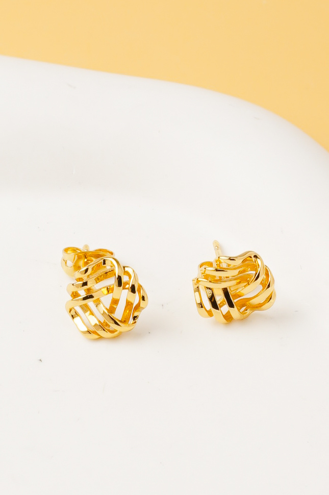 Wholesaler Ceramik - Women's gold-plated copper earrings – Elegant and modern shiny knot design