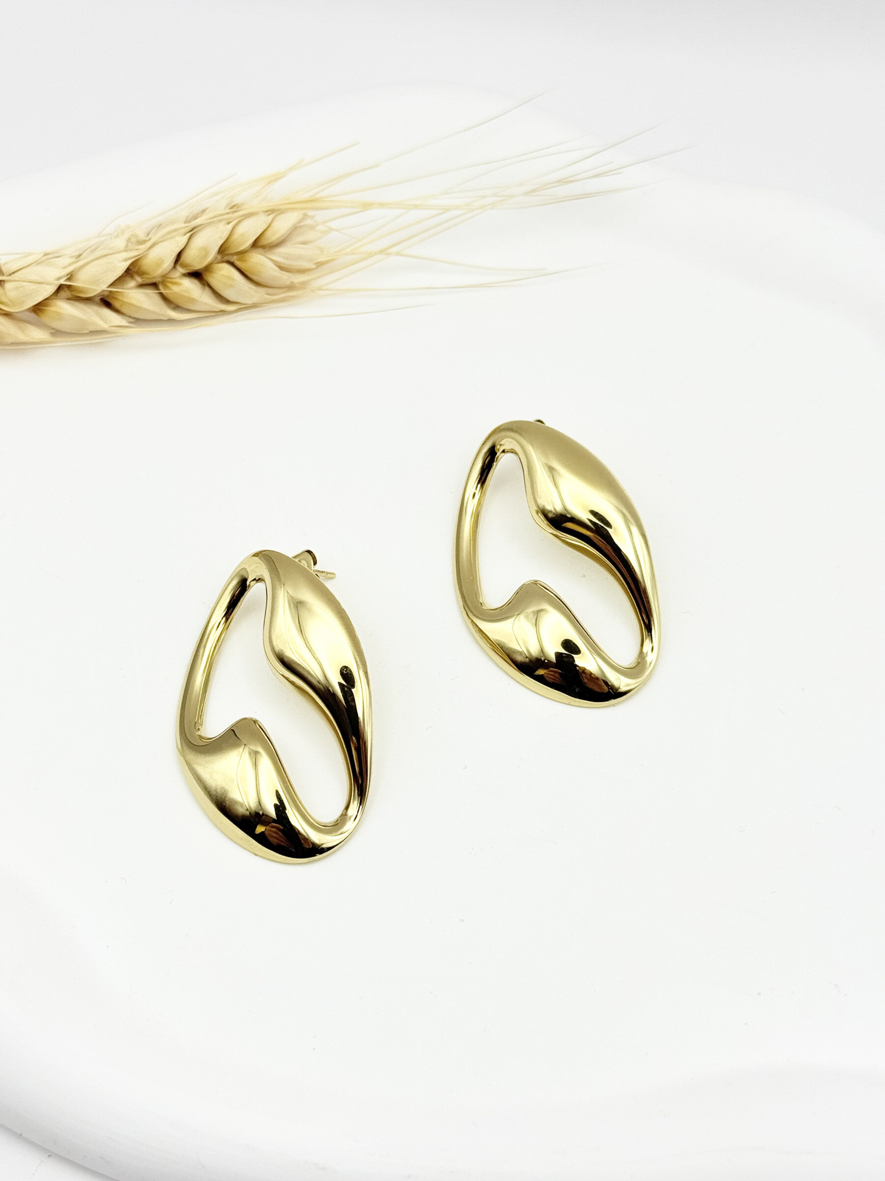 Wholesaler Ceramik - Openwork stainless steel gold earrings