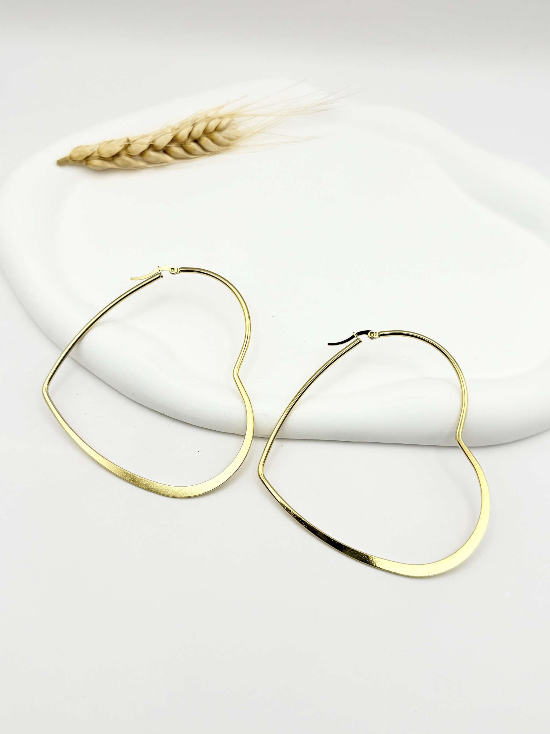 Wholesaler Ceramik - Heart-shaped stainless steel earrings in gold