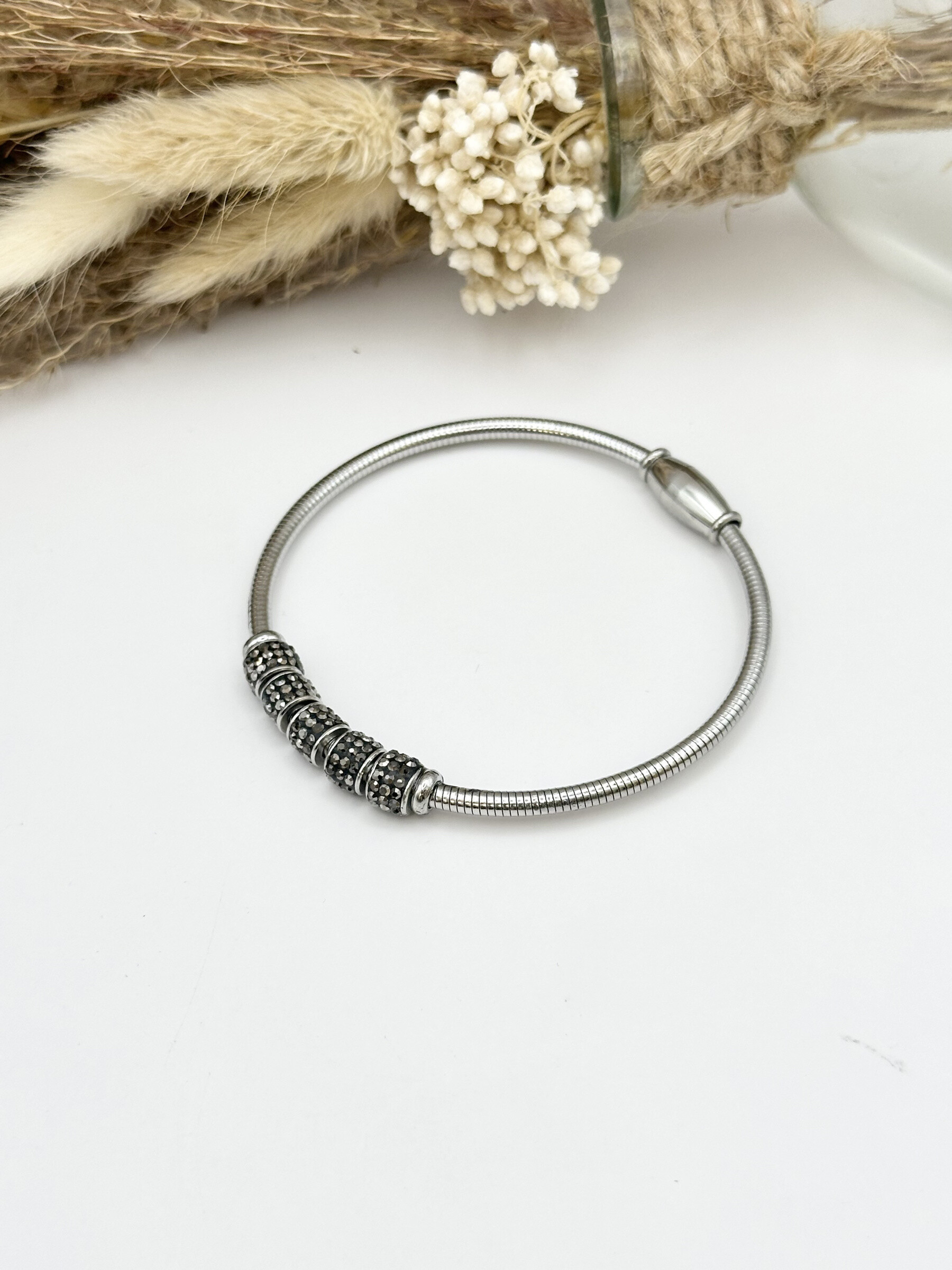 Wholesaler Ceramik - Stainless steel bracelet with magnetic closure