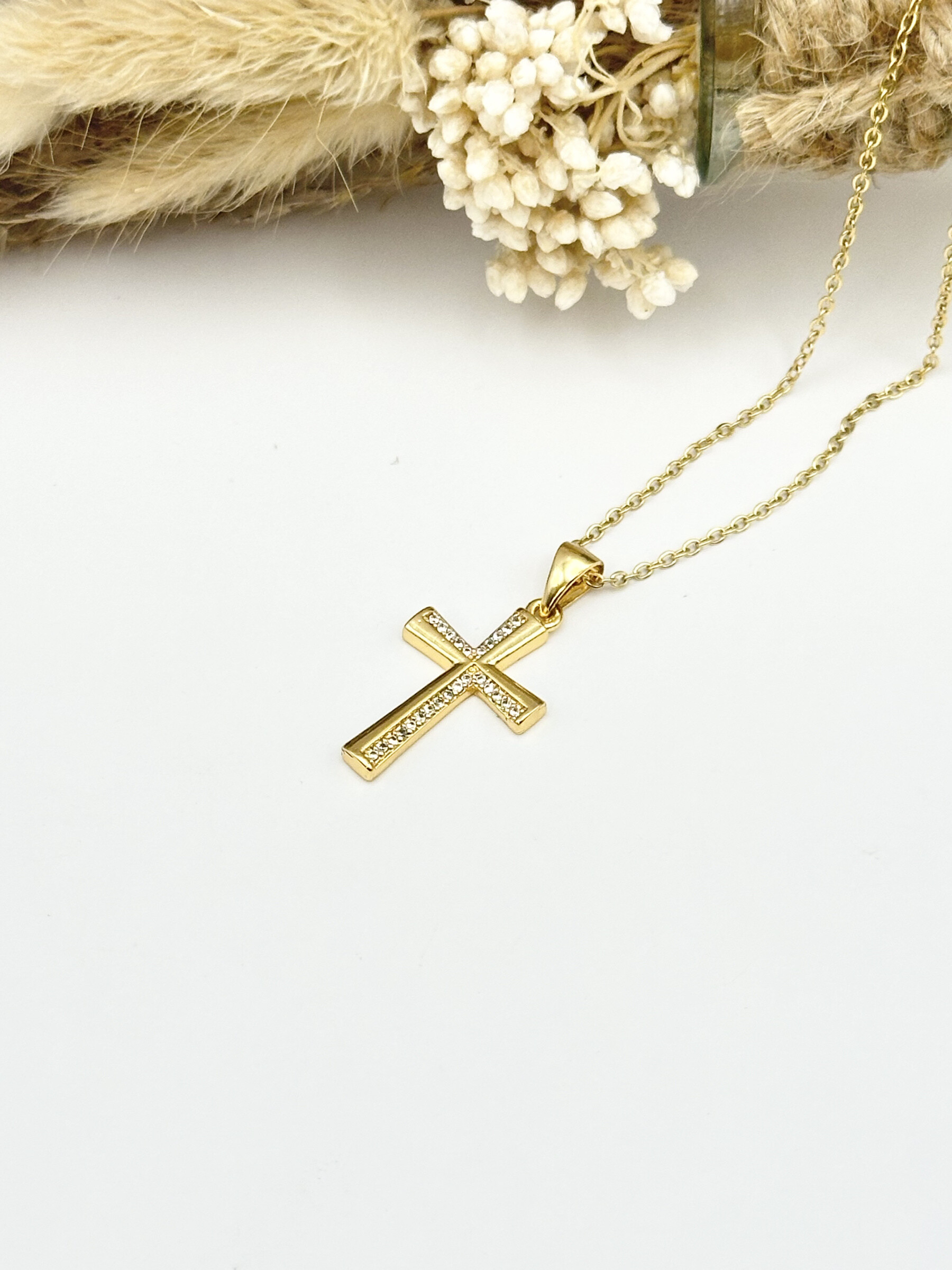 Wholesaler Ceramik - Stainless steel necklace with zirconium rhinestone cross pendant