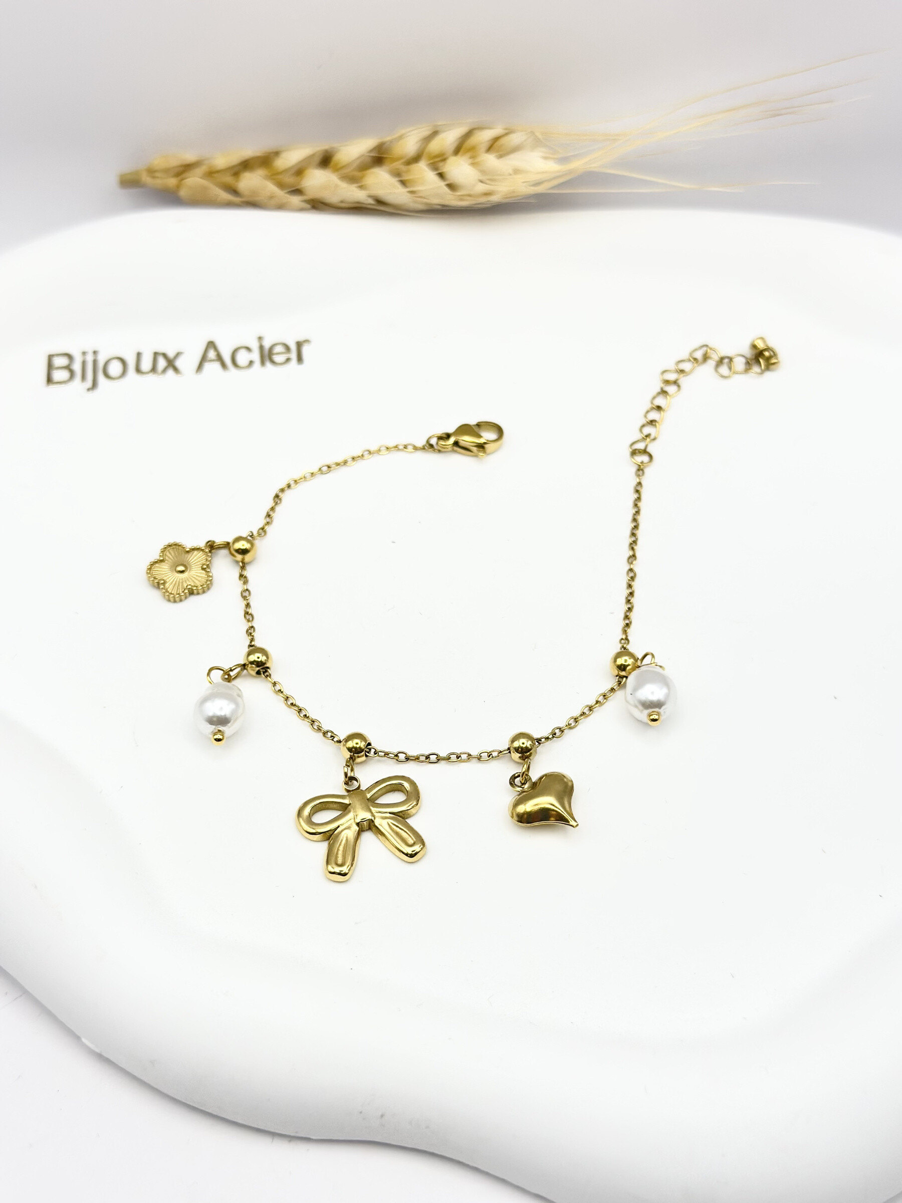 Grossiste Ceramik - Bracelet Charms Doré en Acier Inoxydable – Douce Romance