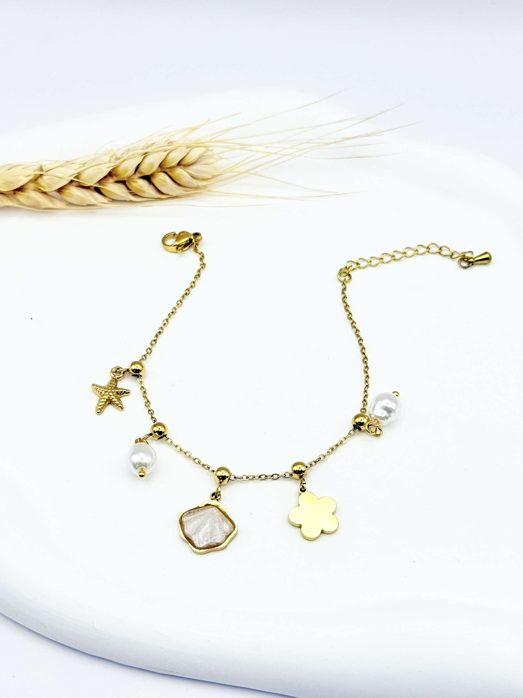 Wholesaler Ceramik - Heart & stars bracelet - golden stainless steel