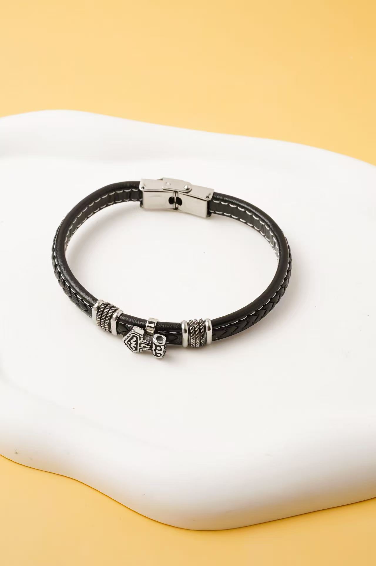 Wholesaler Ceramik - Men's Viking Thor's Hammer Bracelet – Leather & Stainless Steel Wholesaler Ceramik - Men's Viking Thor's Hammer Bracelet – Leather & Stainless Steel