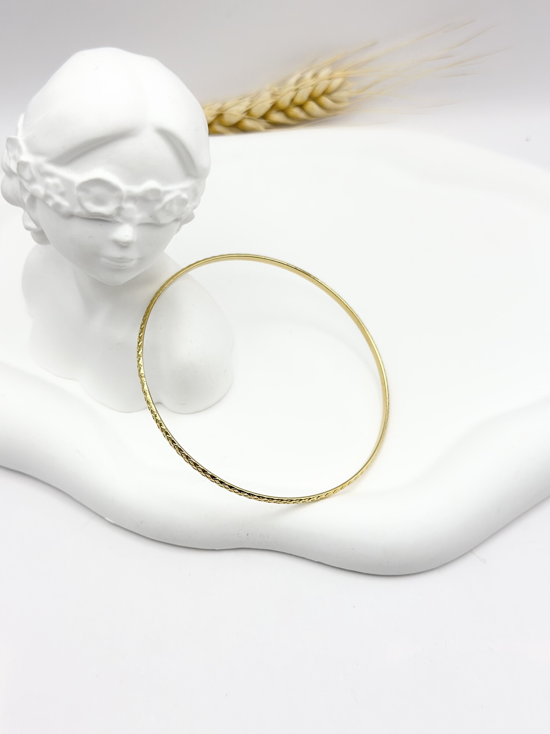 Grossiste Ceramik - Bracelet Jonc Doré – Acier Inoxydable à Motif Gravé