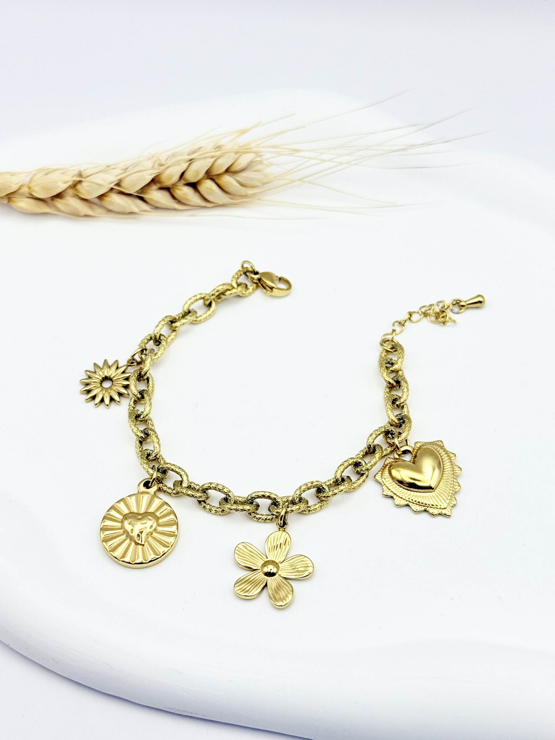 Wholesaler Ceramik - Heart & stars bracelet - golden stainless steel
