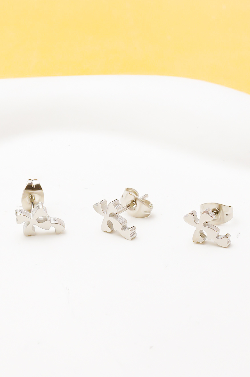 Grossiste Ceramik - LOT de 3 - Boucles d'Oreilles Femme - Motif Fleur de Lys - Acier Inoxydable - Couleur Argentée - Taille Environ 1 cm