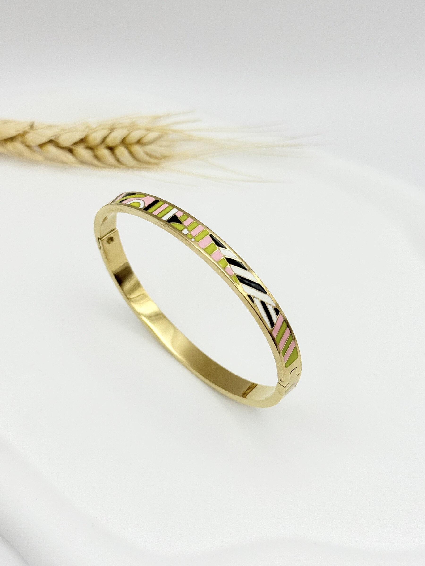 Wholesaler Ceramik - Hinged Stainless Steel Bangle with Pink, Green, and Black Enamel